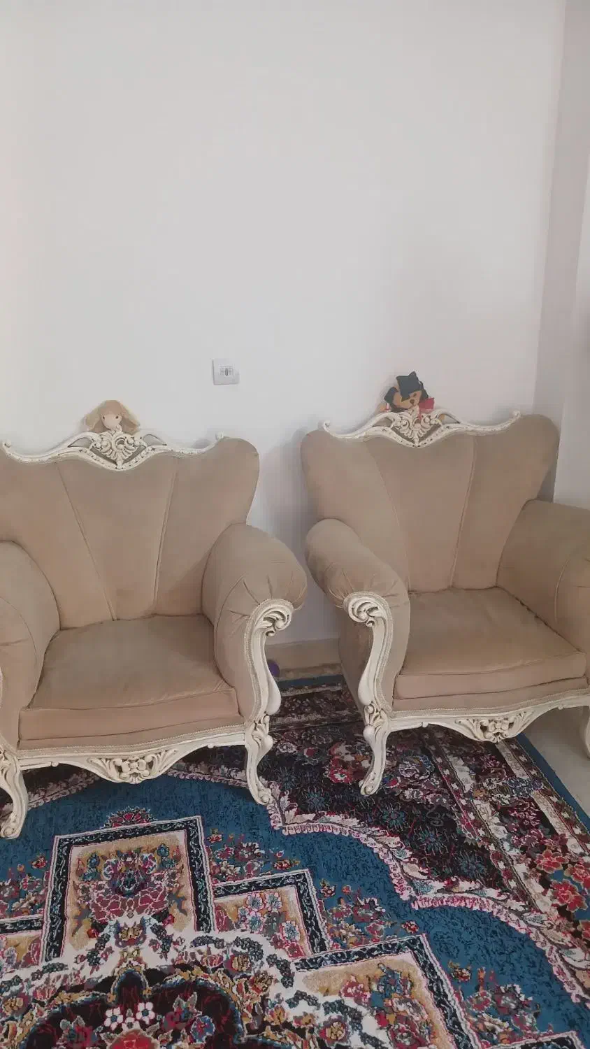 مبل ۹ نفره سلطنتی راحتی|مبلمان خانگی و میز عسلی|بهارستان, |دیوار