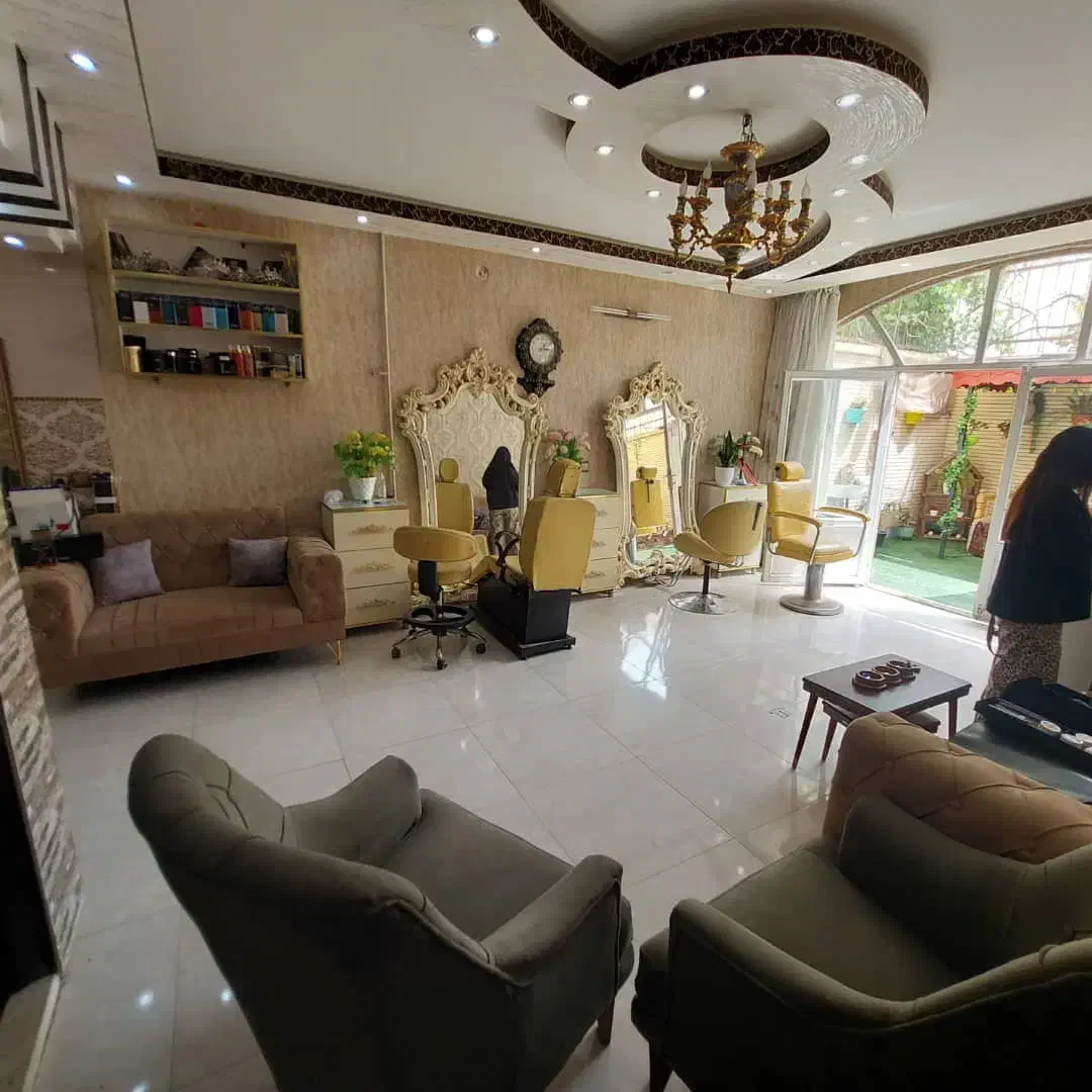 اجاره صندلی و اتاق در سالن زیبایی|خدمات آرایشگری و زیبایی|اصفهان, الهیه|دیوار