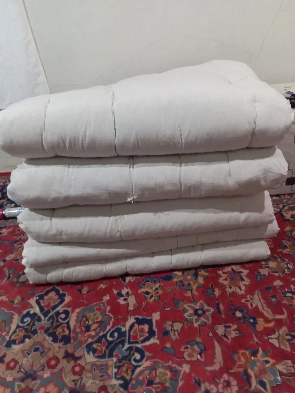 تشک . یورقان|سرویس روتختی|یامچی, |دیوار