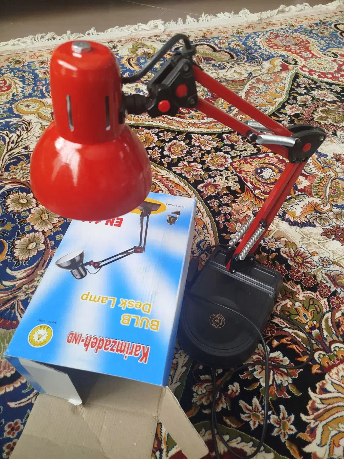 چراغ مطالعه کریم زاده|لوازم التحریر|میانه, |دیوار