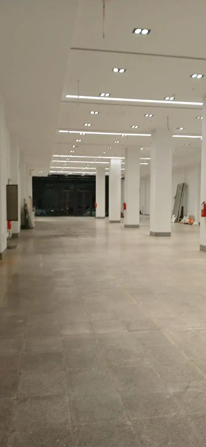 تجاری ۳۳۳ متر زعفرانیه ۶متر ارتفاع|اجارهٔ مغازه و غرفه|تهران, زعفرانیه|دیوار