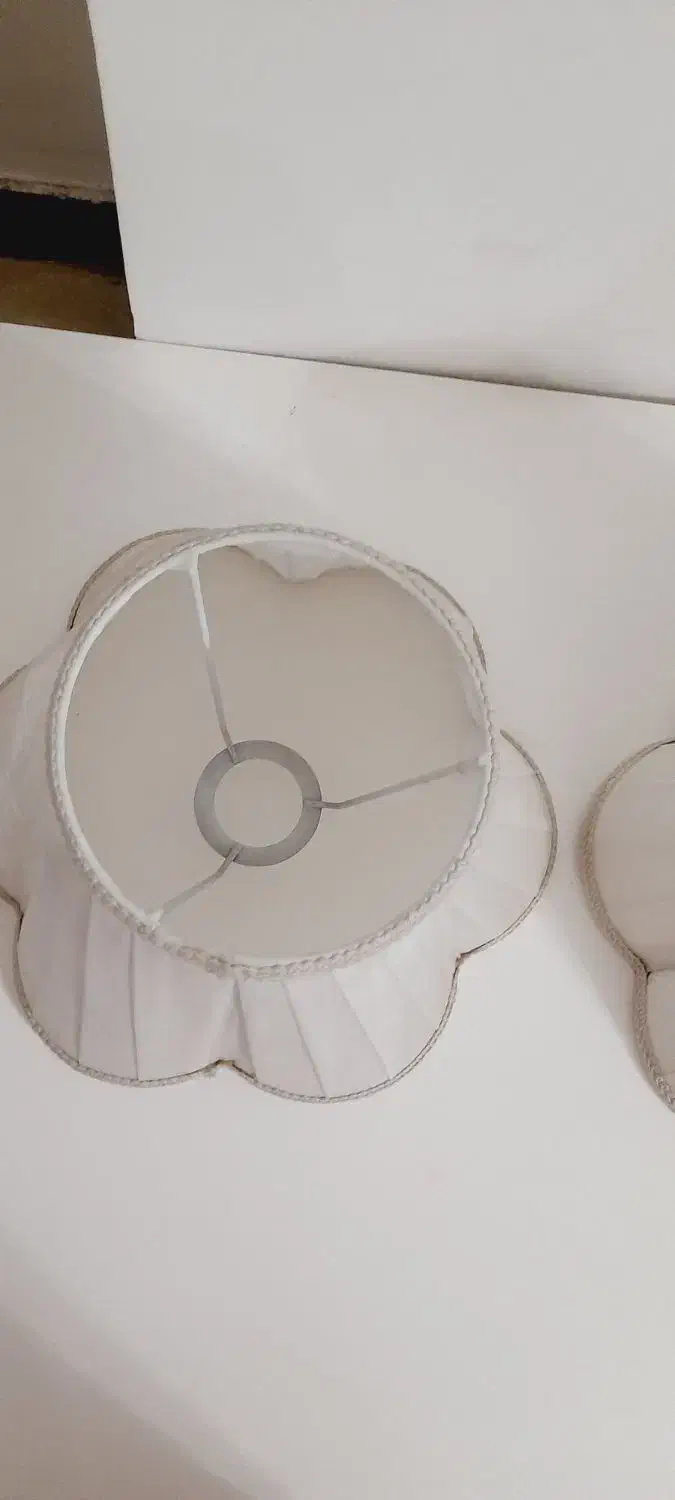 شیلد آباژورکاملا سالم بدون کوچکترین ایرادجنس ترک|چراغ خواب و آباژور|ری, شهرک نظامی|دیوار