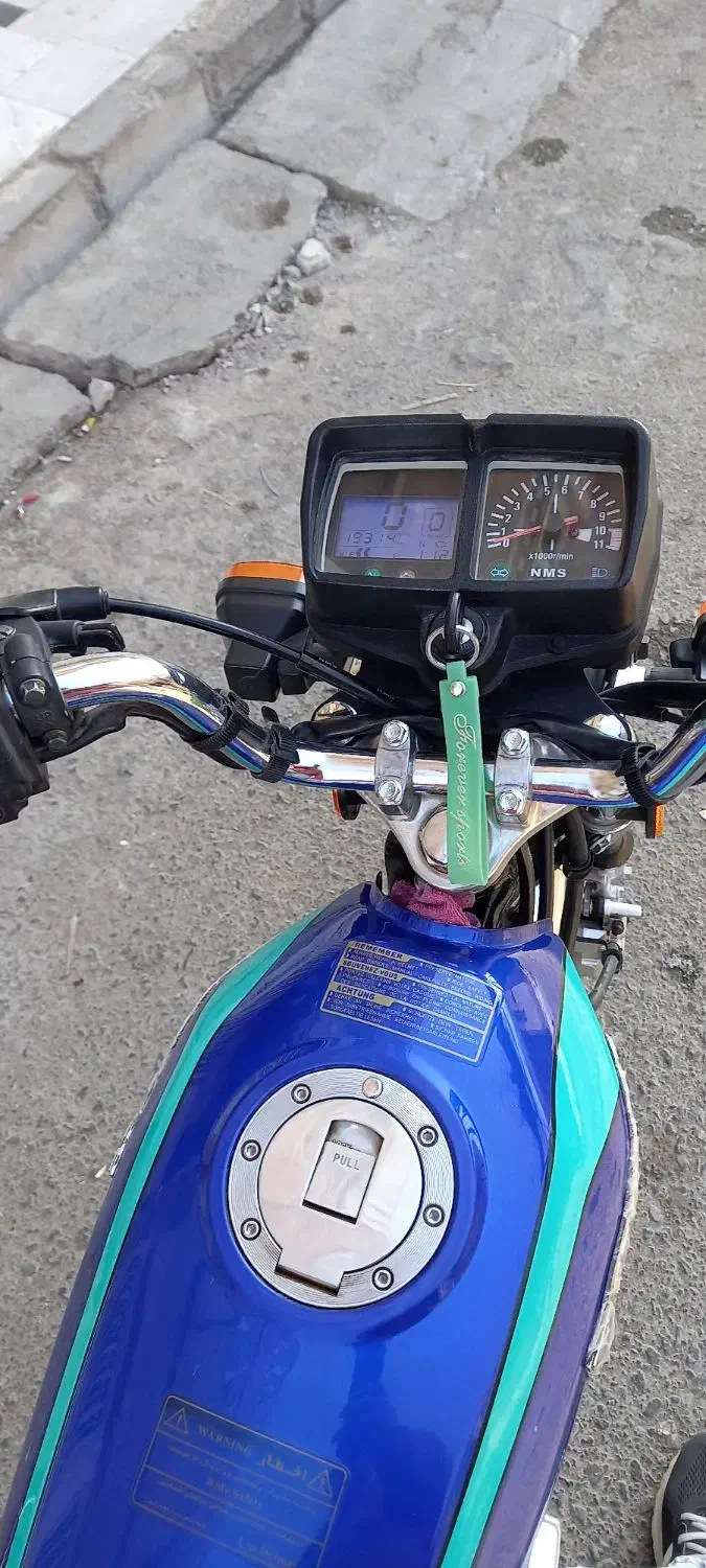 هندا 200 احسان مدل 1400|موتورسیکلت|قم, باغ شریفی|دیوار