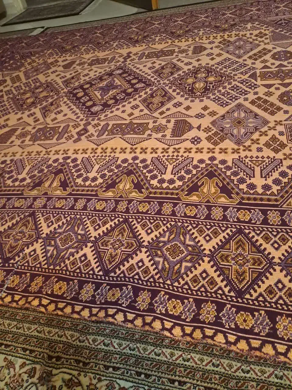 روفرشی|روفرشی|اراک, |دیوار