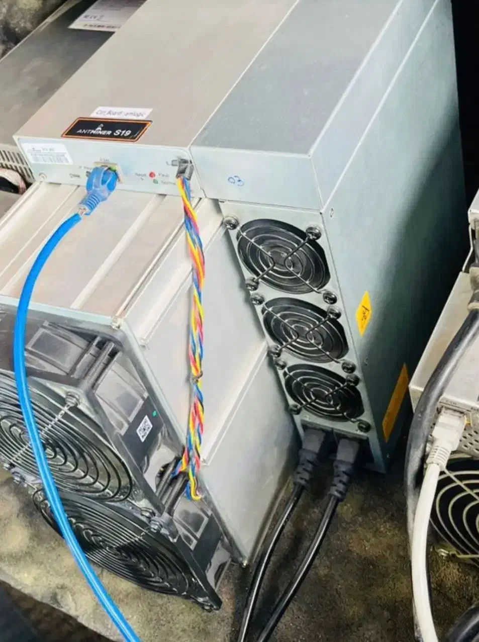 s19 j pro 104th antminer|قطعات و لوازم جانبی رایانه|شیراز, وصال|دیوار