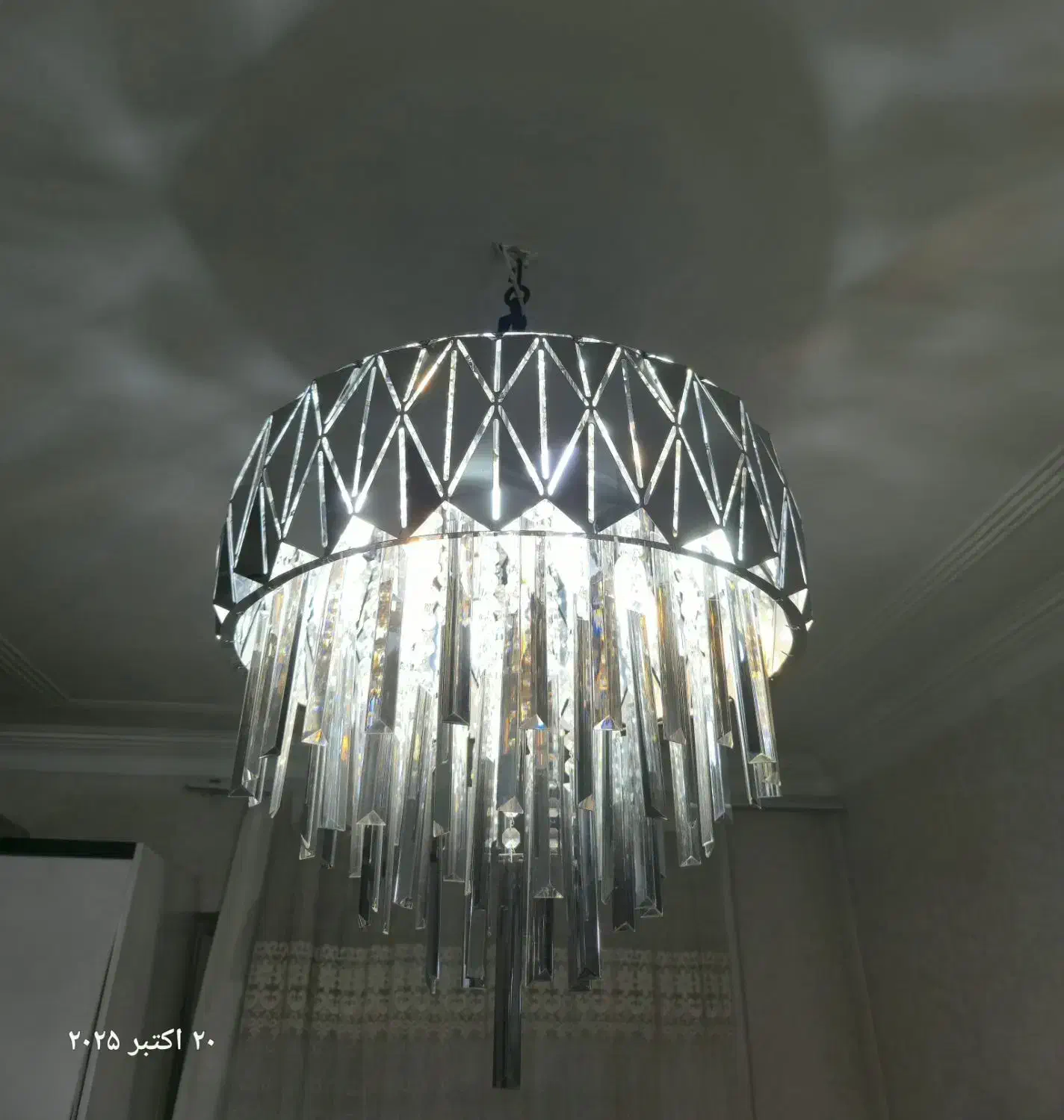 لوستر مدرن|لوستر و چراغ آویز|ری, حمزهآباد|دیوار