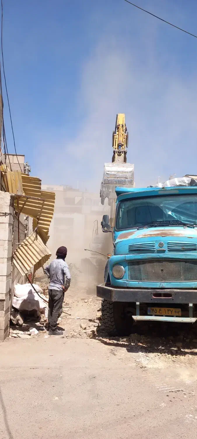 تخریب ساختمان کلی جزعی  وخاکبرداری|خدمات پیشه و مهارت|مشهد, کوثر|دیوار