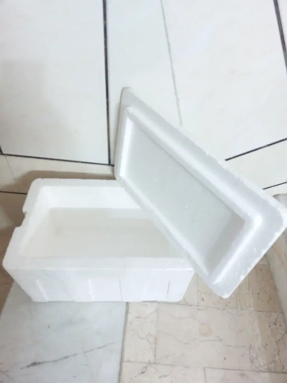 کلمن|ظروف نگهدارنده، پلاستیکی، یک‌بارمصرف|نجف‌آباد, طالقانی|دیوار