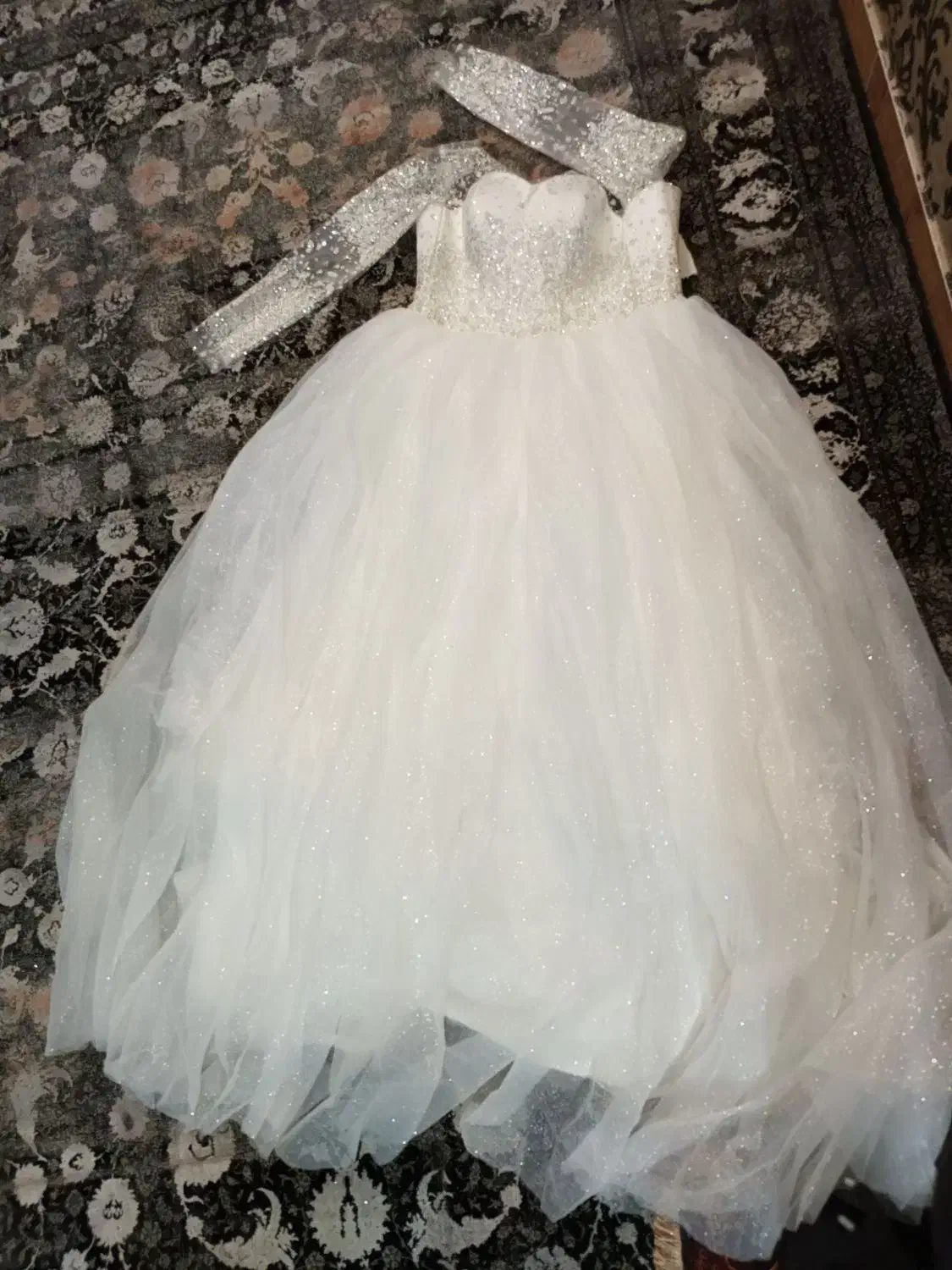 لباس مجلسی|لباس|مشهد, طبرسی شمالی|دیوار