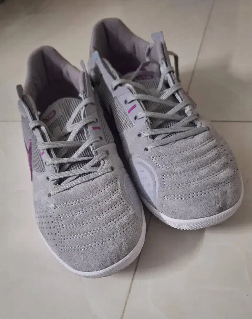 کتونی نایک سالنی فوتسال|کیف، کفش، کمربند|تهران, افسریه شمالی|دیوار