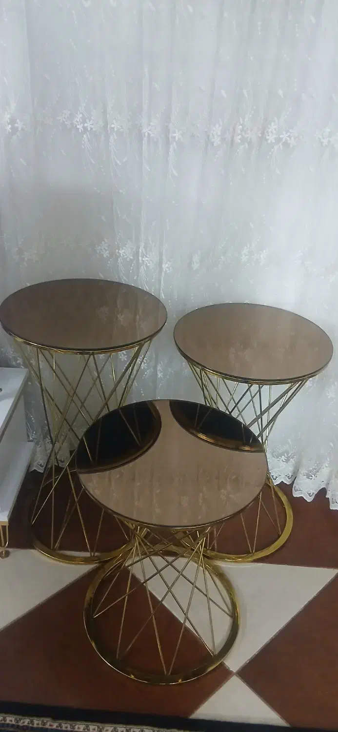 میز عسلی طلایی سه تیکه|مبلمان خانگی و میز عسلی|بروجرد, |دیوار