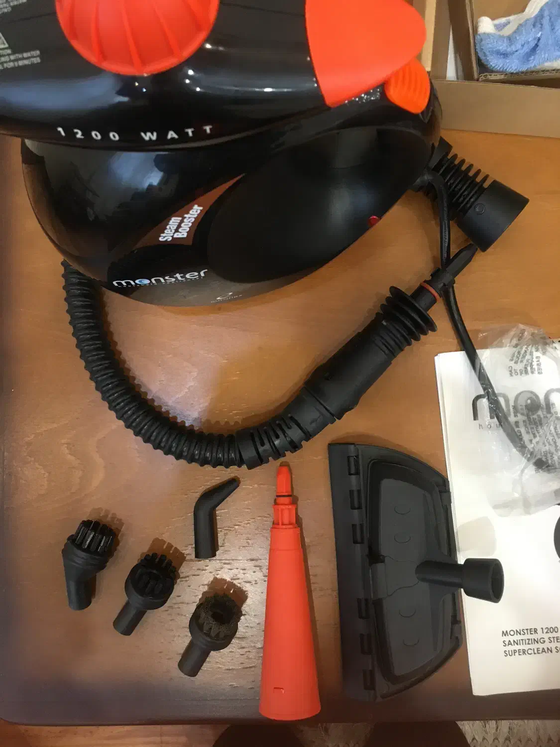 بخارشور مانستر آکبند و وسایل منزل|جاروبرقی، جارو شارژی، بخارشو|بندرعباس, |دیوار