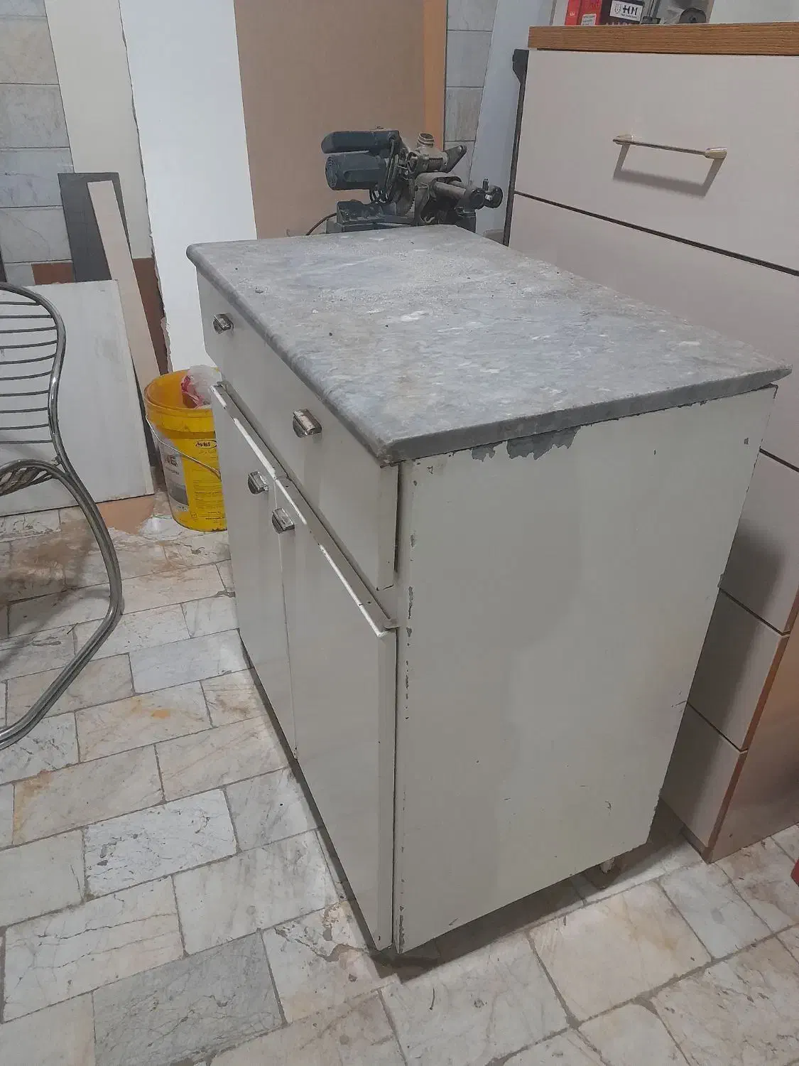 کابینت فلزی جای ظرفی|مصالح و تجهیزات ساختمان|اسلامشهر, شهرک امام حسین (میان آباد)|دیوار