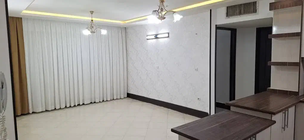 e5 واحد بازسازی شده طبقه ۲ پارکینگ دار|اجارهٔ خانه و ویلا|فولادشهر, مسکن مهر فولادشهر|دیوار