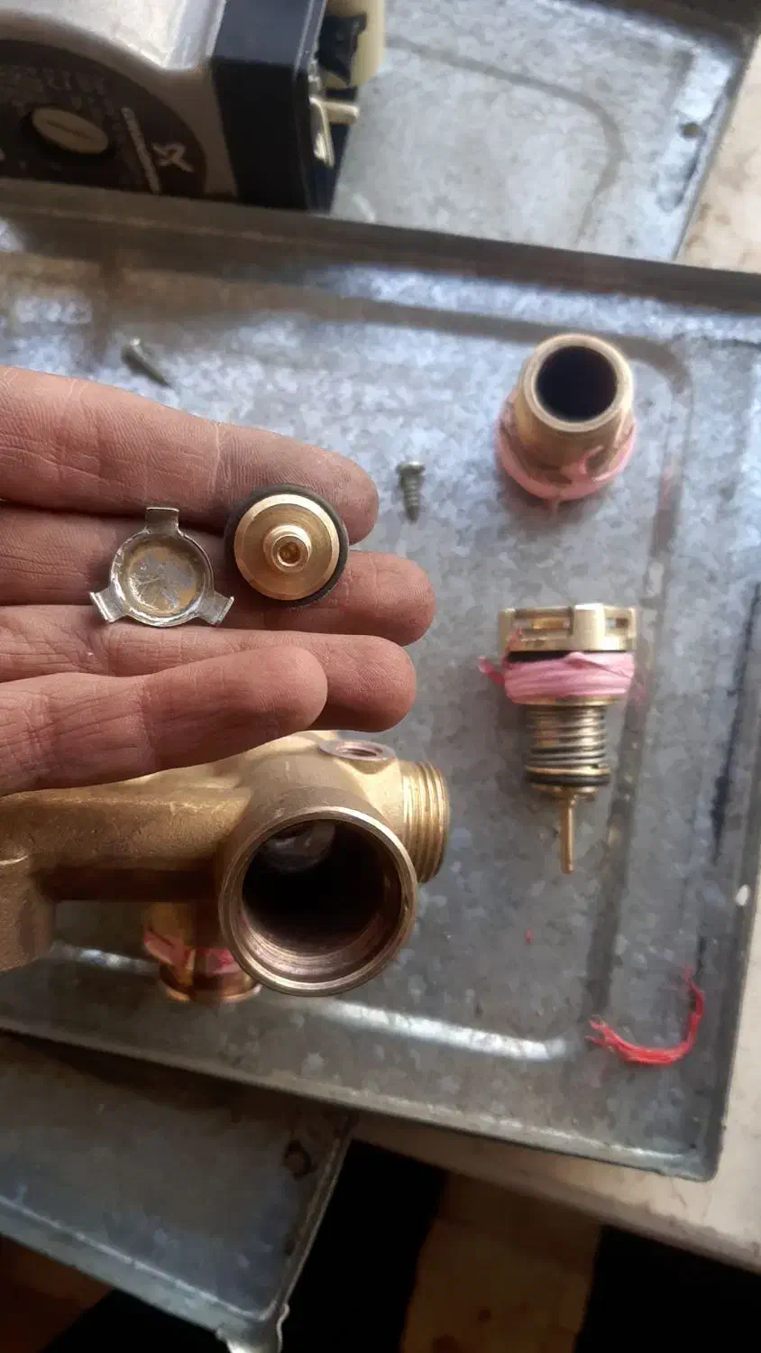 سرویس پکیج/تعمیر پکیج/تعمیرکار پکیج/پکیج ورادیاتور|خدمات پیشه و مهارت|پردیس, فاز ۸|دیوار