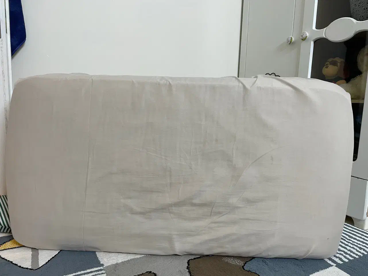 تشک خوشخواب ۷۰*۱۳۰ و ست لحاف و بالش و گارد|تخت و سرویس خواب|شاهینشهر, دهخدا|دیوار