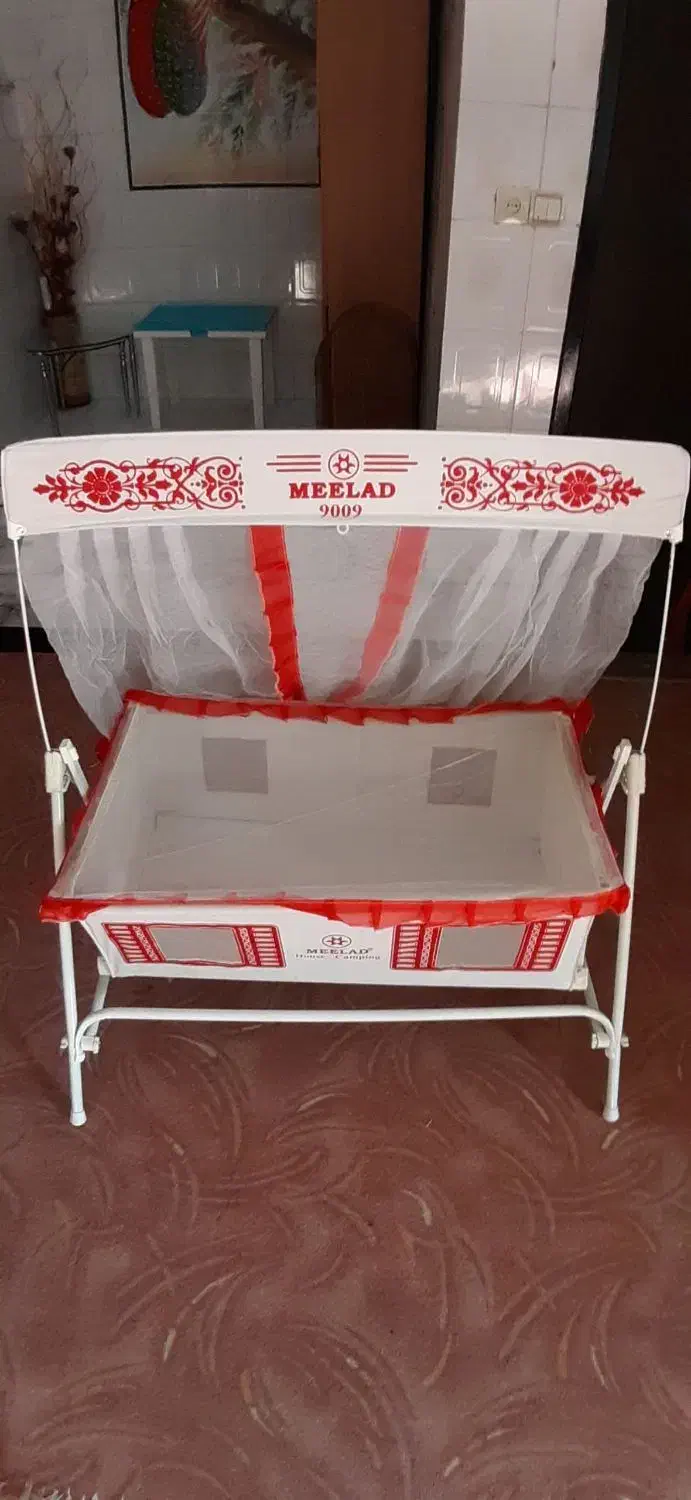 گهواره و کریر|اسباب و اثاث بچه|شیراز, پودنک|دیوار