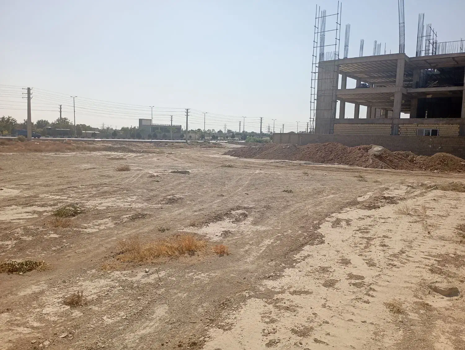 یک قطعه زمین مسکونی|فروش زمین و ملک کلنگی|رباط‌کریم, رباط‌کریم|دیوار