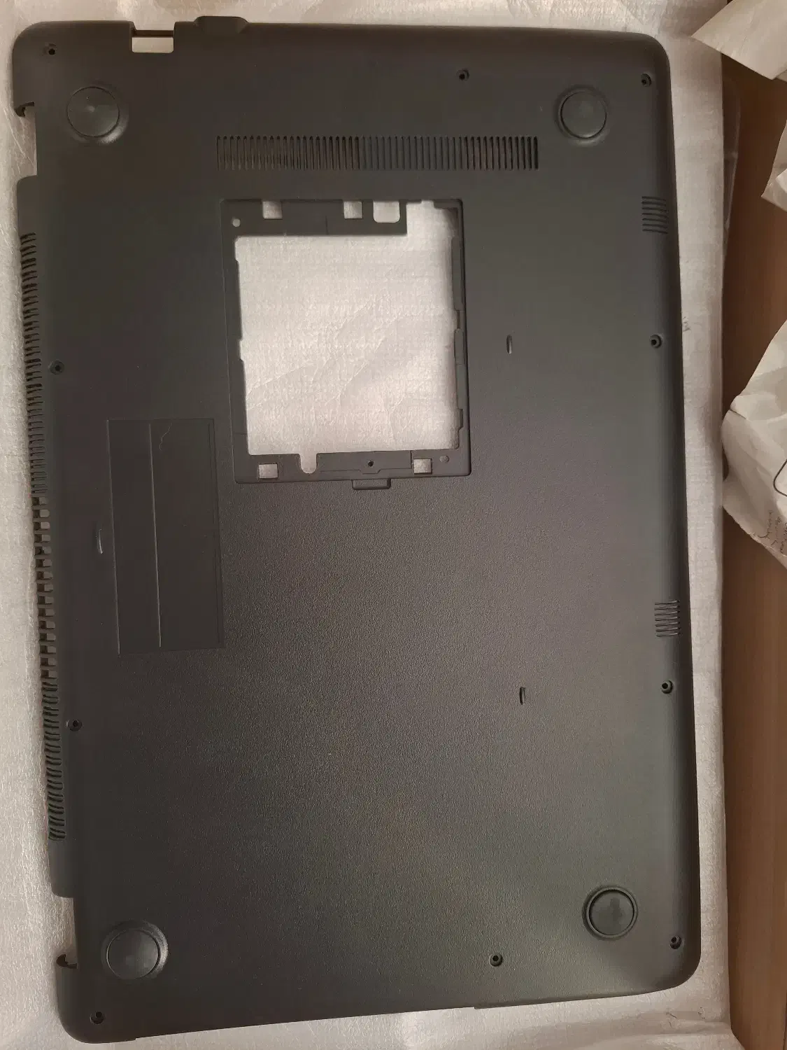 قاب کف لپ‌تاپ ایسوس R542U|قطعات و لوازم جانبی رایانه|اصفهان, سپاهان‌شهر|دیوار