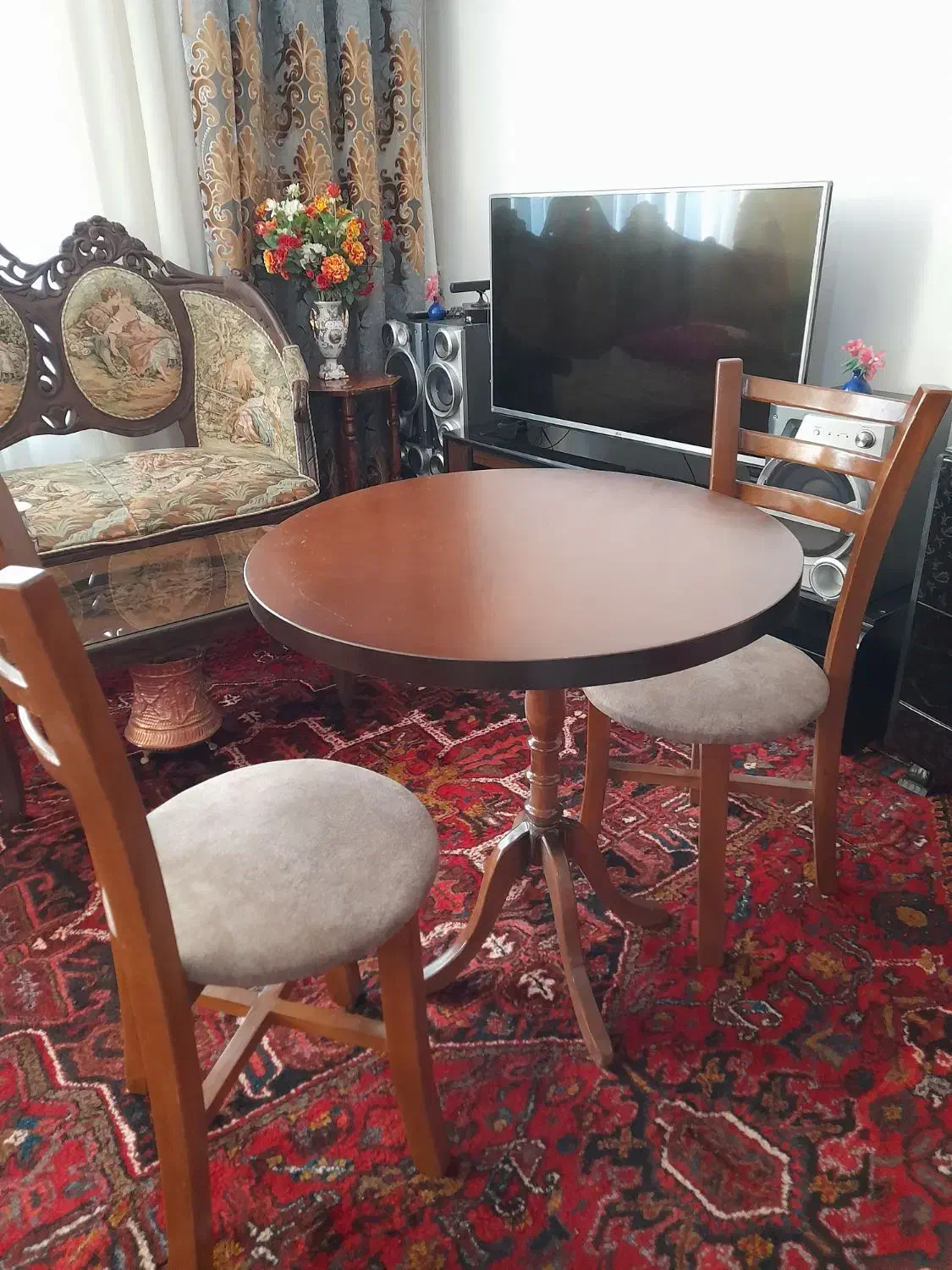 ناهارخوری ۲نفره چوبی|میز و صندلی غذاخوری|مراغه, |دیوار