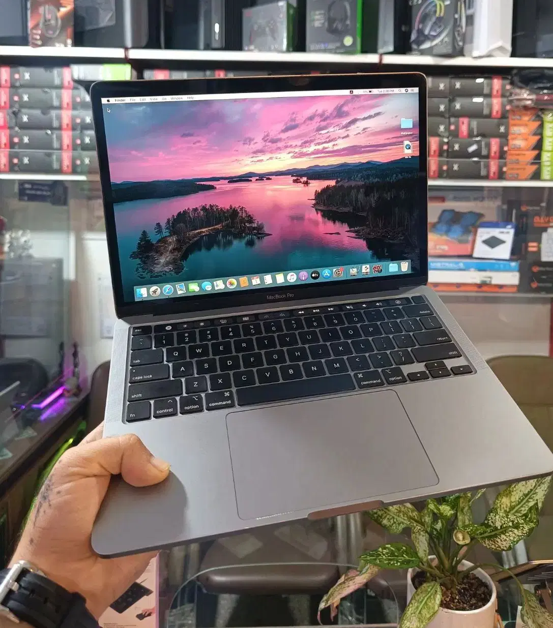 مکبوک پرو 2020 MacBook Pro در حد، تاچبار، Iris pro|رایانه همراه|ارومیه, |دیوار