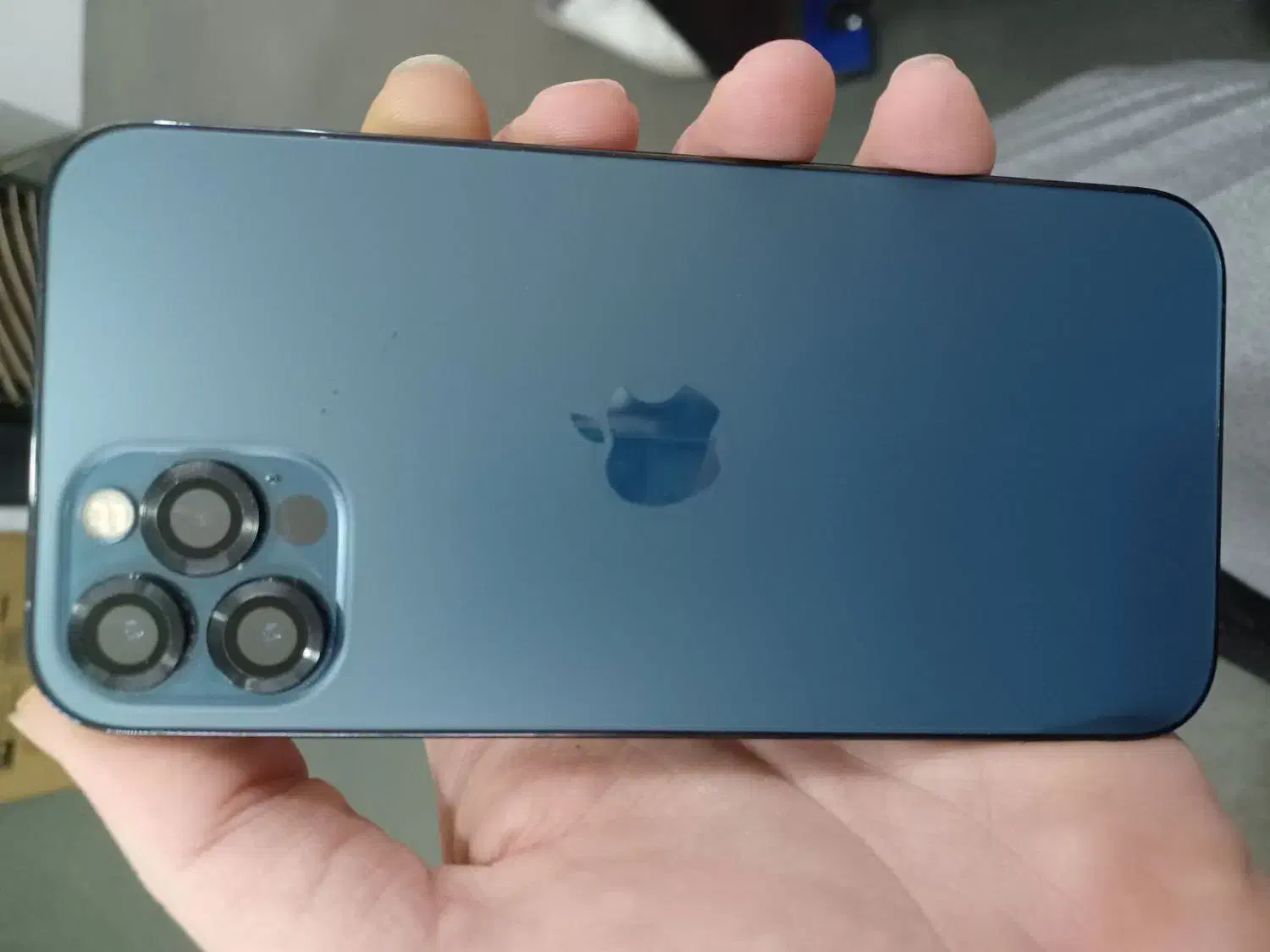 12 پرو|موبایل|مشهد, رده|دیوار