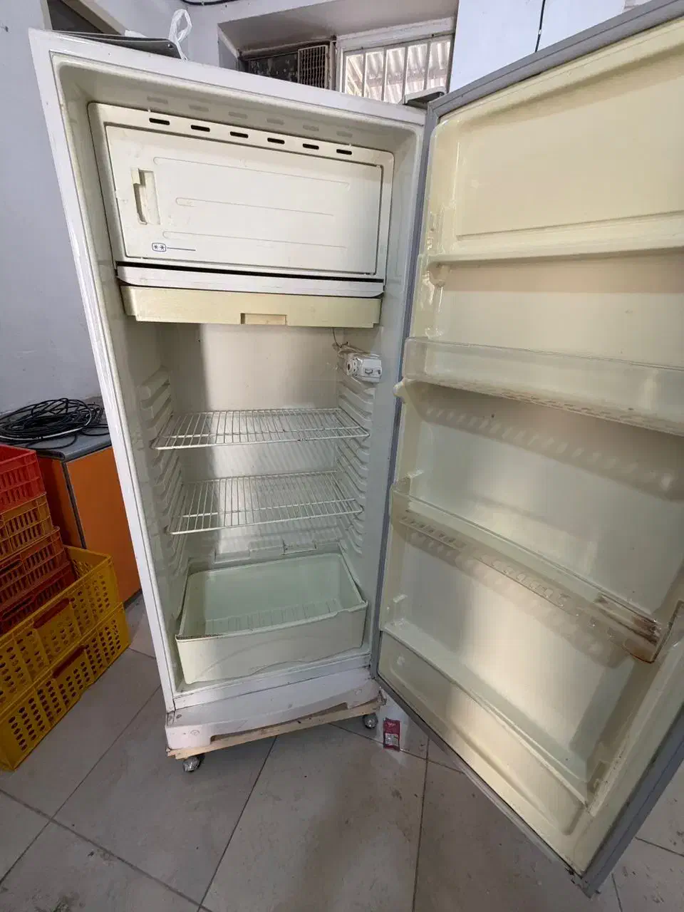 یخچال خونگی|یخچال و فریزر|لار, |دیوار