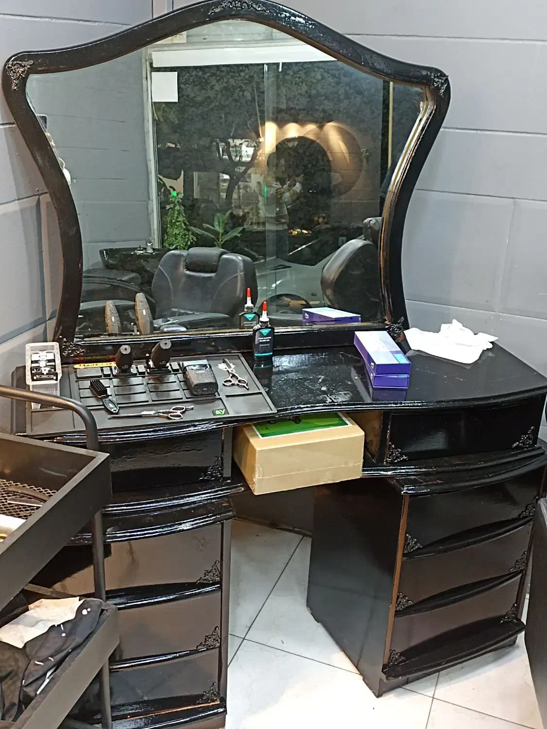 دراور مناسب دکور آرایشگاه|جاکفشی، کمد، دراور|قدس, شهرقدس|دیوار