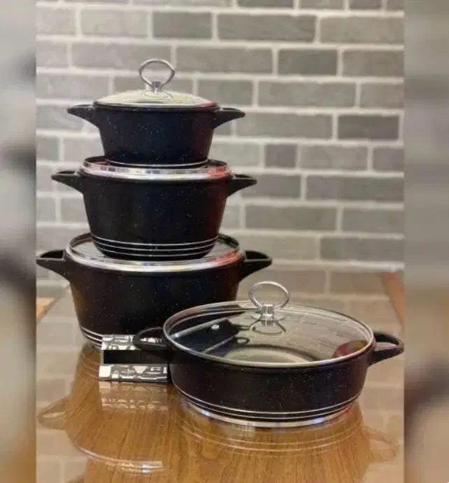 فروش سرویس قابلمه چدن MG گارانتی دار|ظروف پخت‌وپز|تهران, شوش (باغ آذری)|دیوار