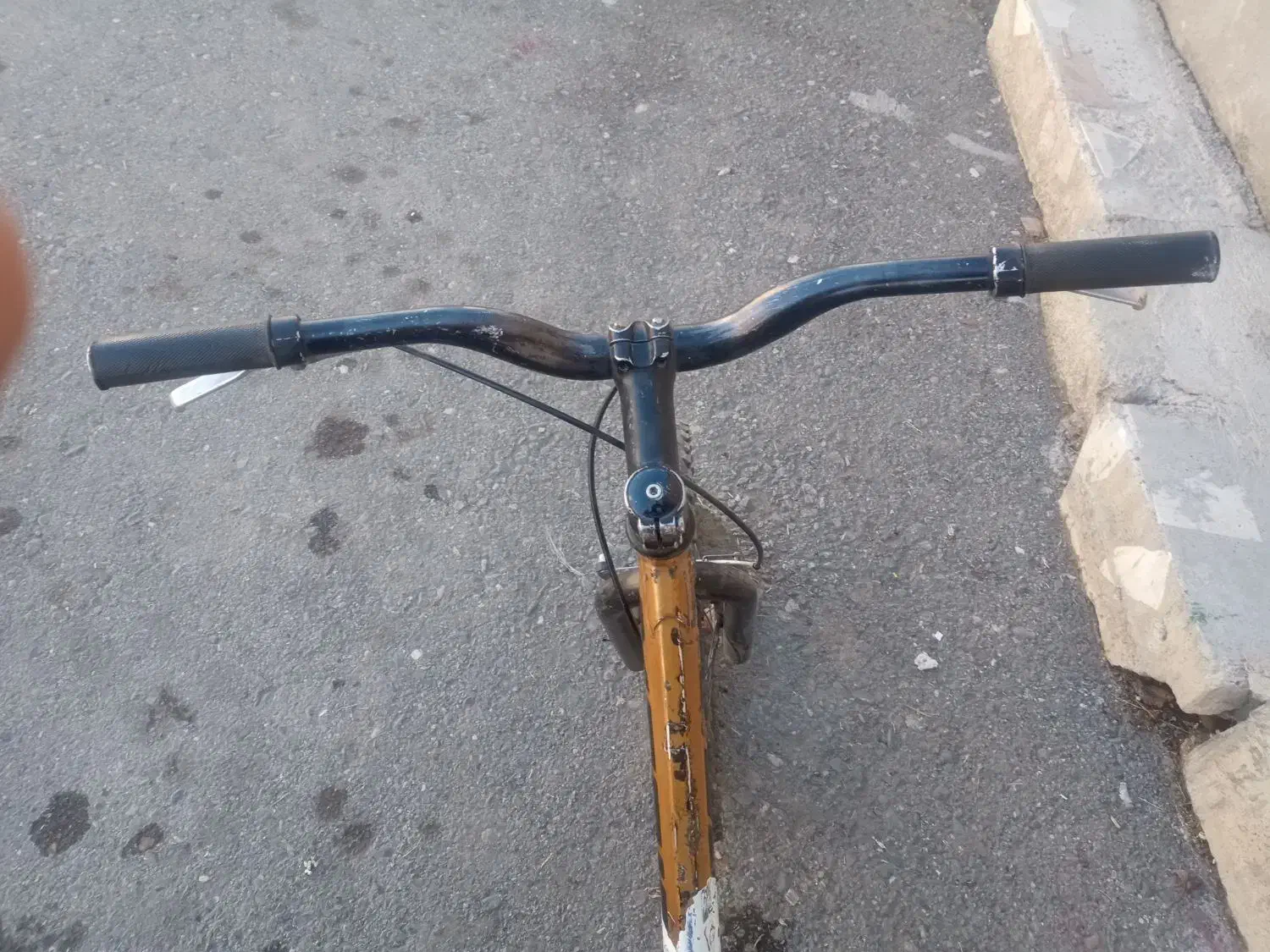 دوچرخه حرفه‌ای 000\3000تومان|دوچرخه، اسکیت، اسکوتر|سقز, |دیوار