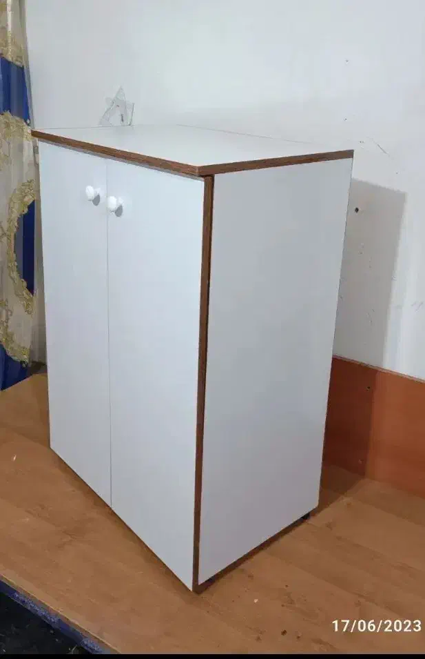 جاکفشی. درآور...|جاکفشی، کمد، دراور|اردبیل, |دیوار