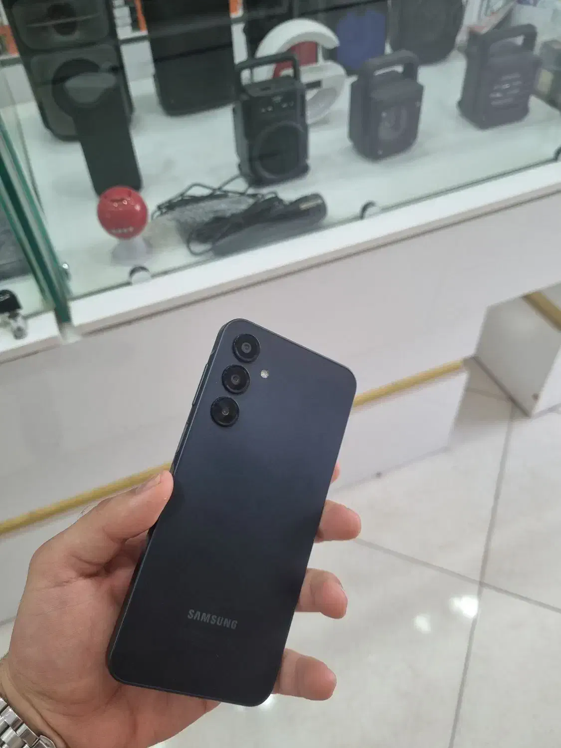 a16|موبایل|سبزوار, امیر کبیر|دیوار