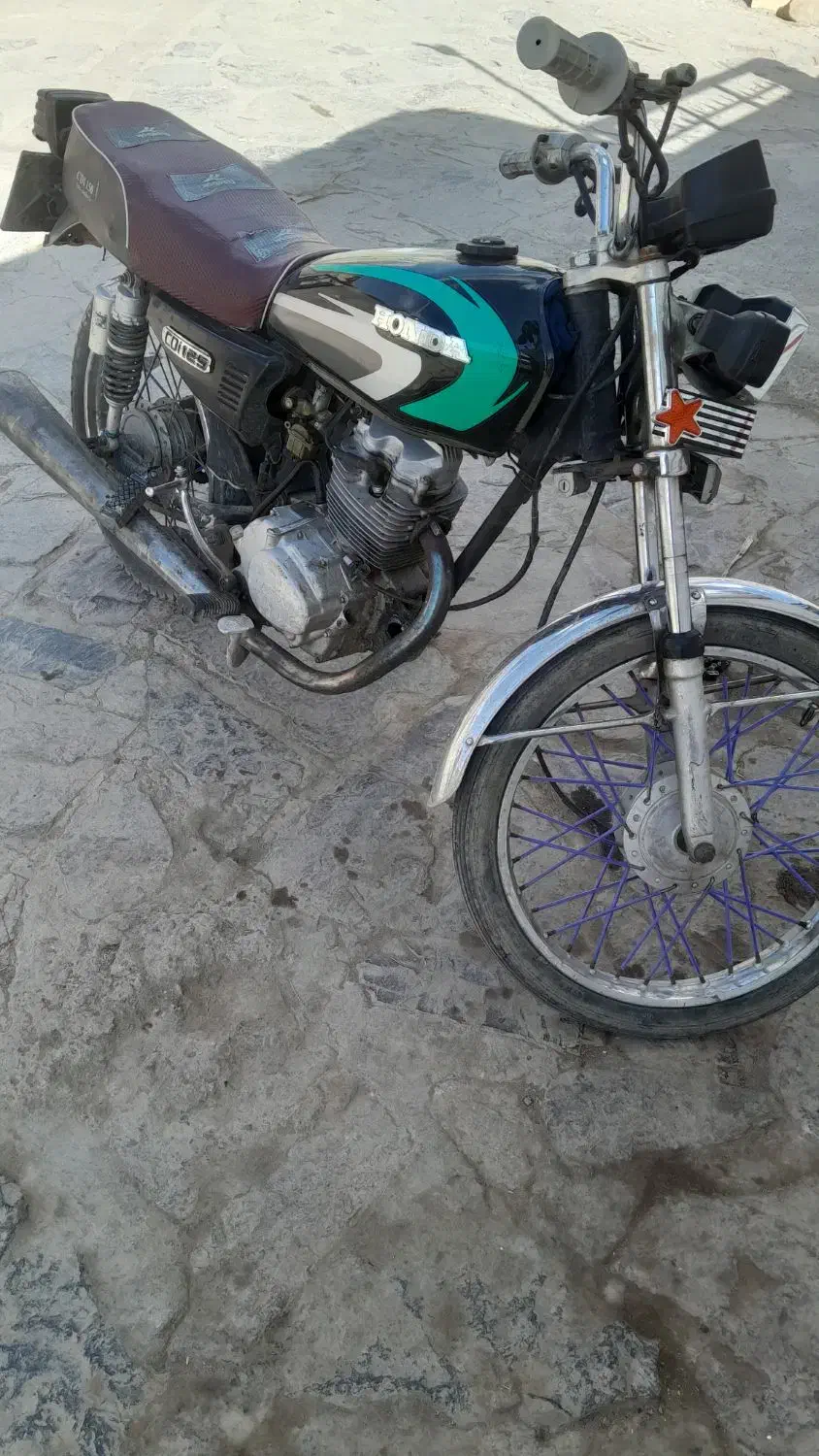 موتورمزایده هندا۱۲۵و۱۵۰درحدصفروبدون عیب وایراد|موتورسیکلت|چاراویماق, |دیوار