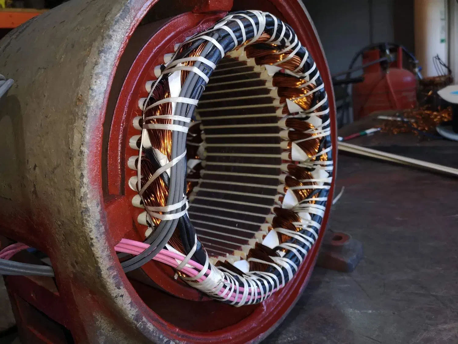 سیم پیچی و تعمیر الکتروموتورهای سه فاز و تکفاز|خدمات پیشه و مهارت|پاکدشت, خاتون آباد|دیوار