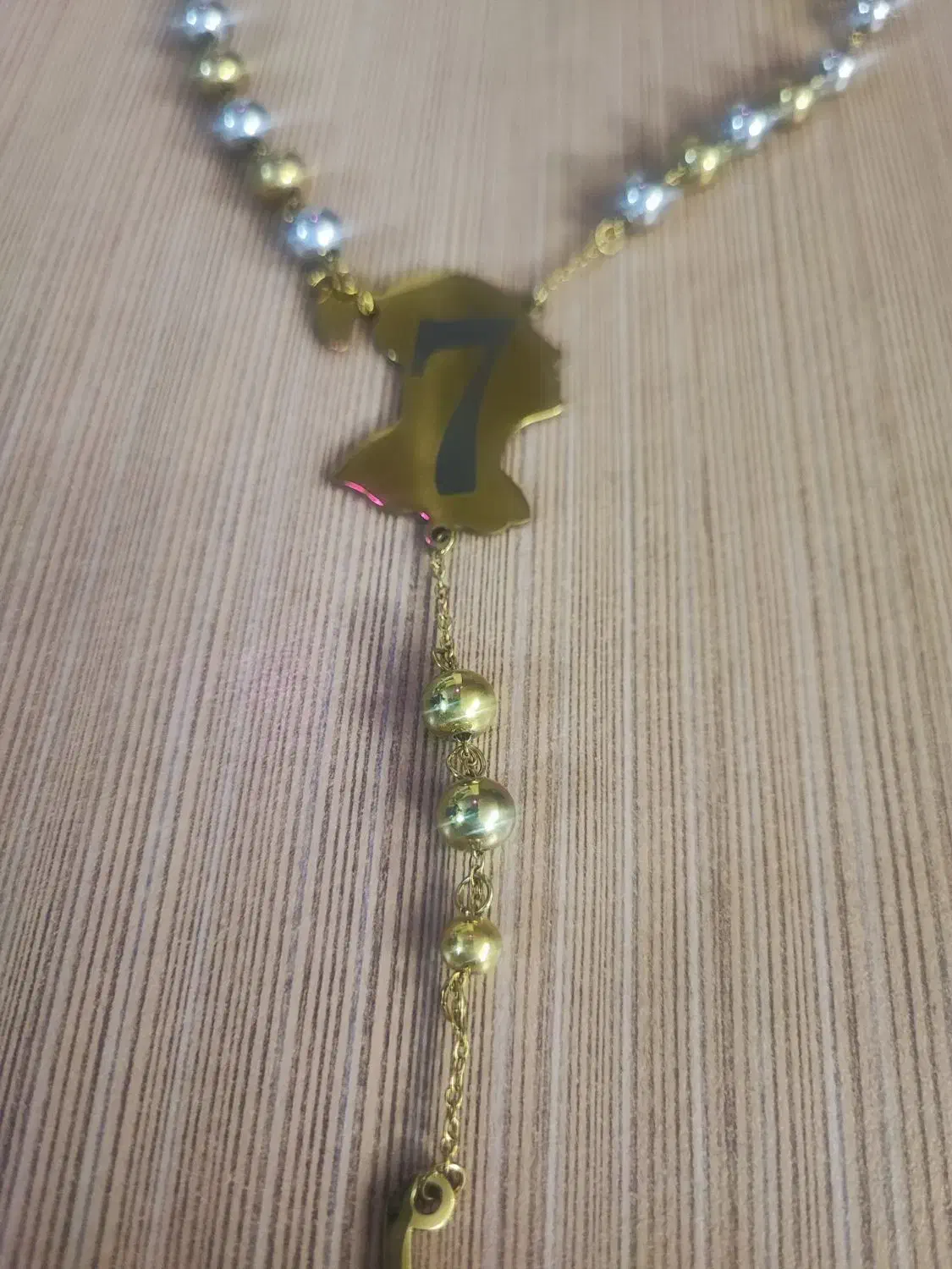 گردنبند|بدلیجات|اصفهان, مصلی|دیوار