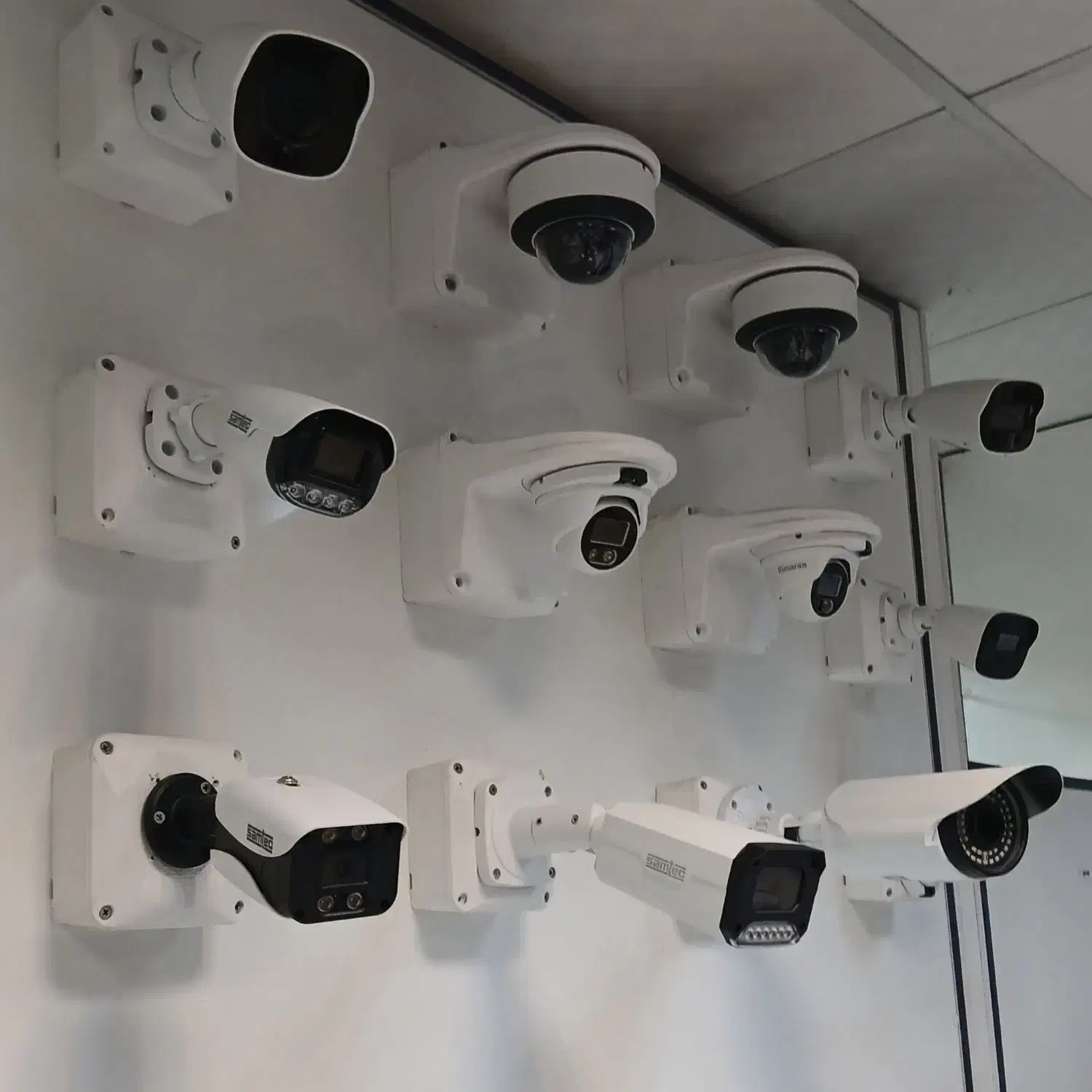 دوربین مداربسته/رشت/لاهیجان/انزلی|دوربین مداربسته|رشت, سعدی (تختی)|دیوار