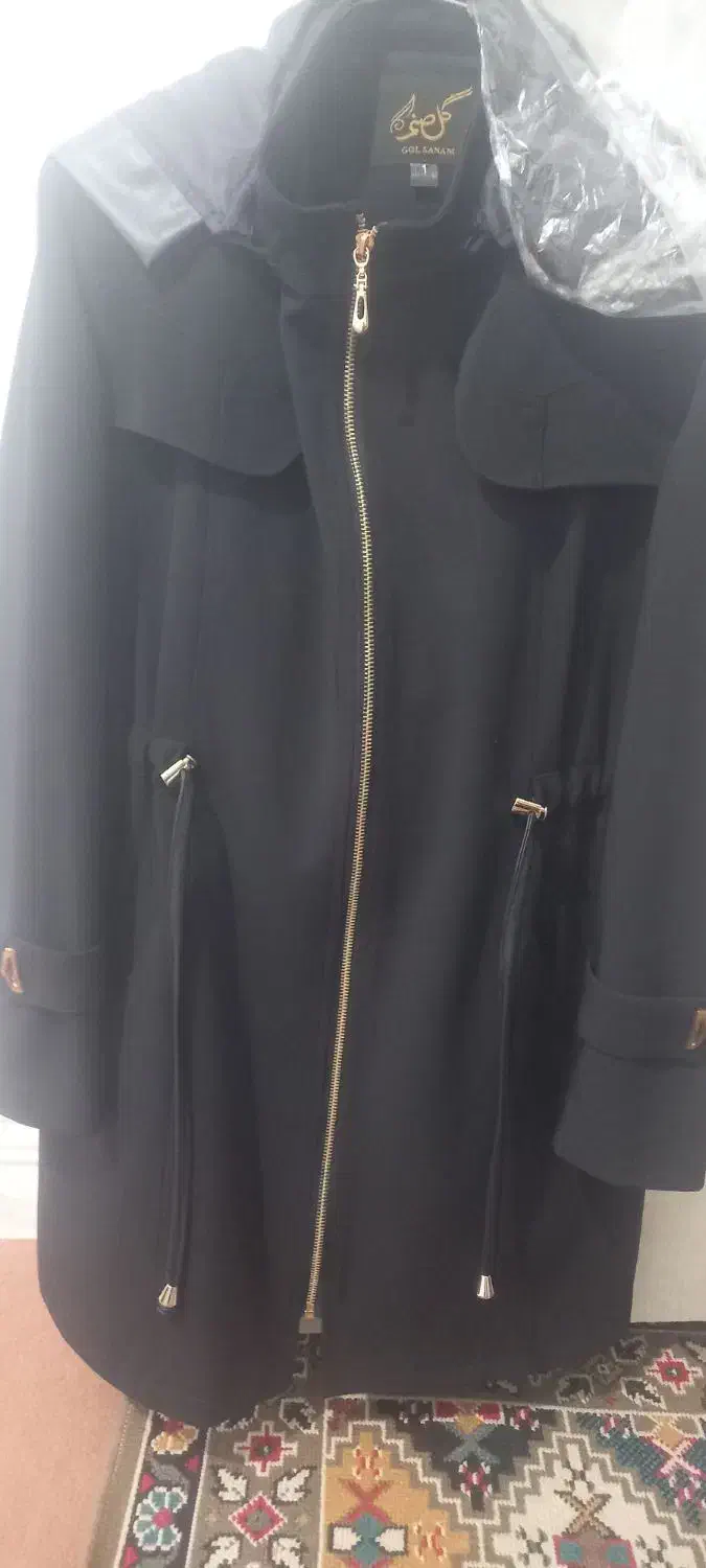 پالتو سورمه ای رنگ از مانتو شوکرز تختی نو نو نو نو|لباس|بروجرد, |دیوار