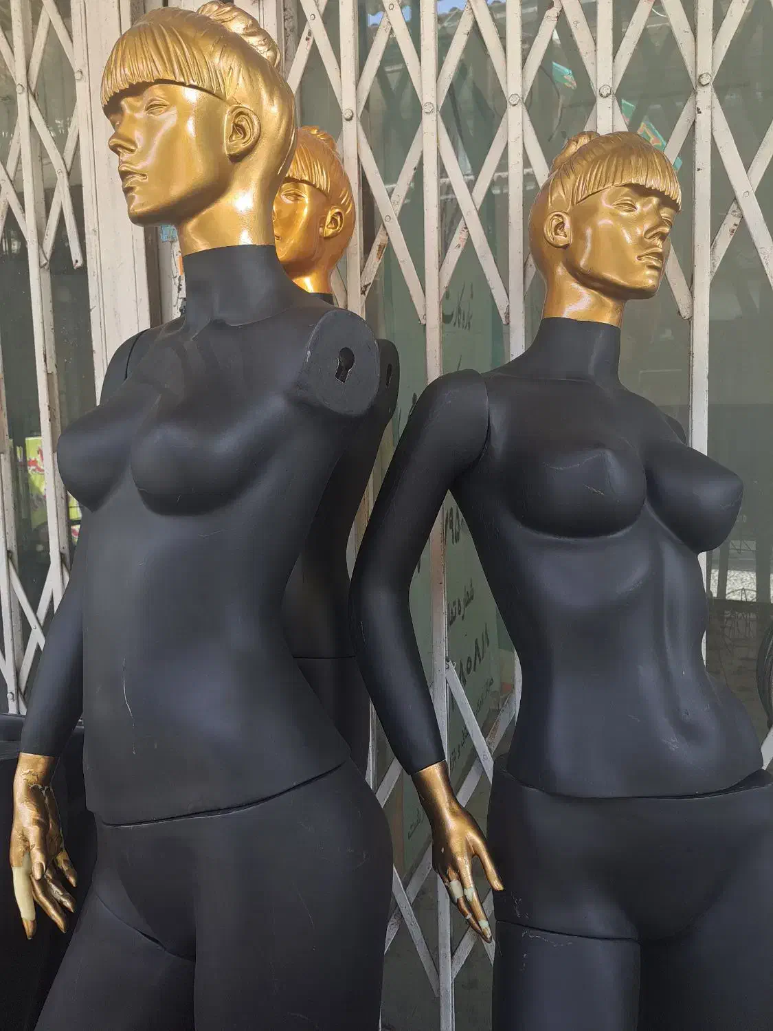 مانکن کامل زنانه فایبر گلاس|فروشگاه و مغازه|رشت, معلم|دیوار