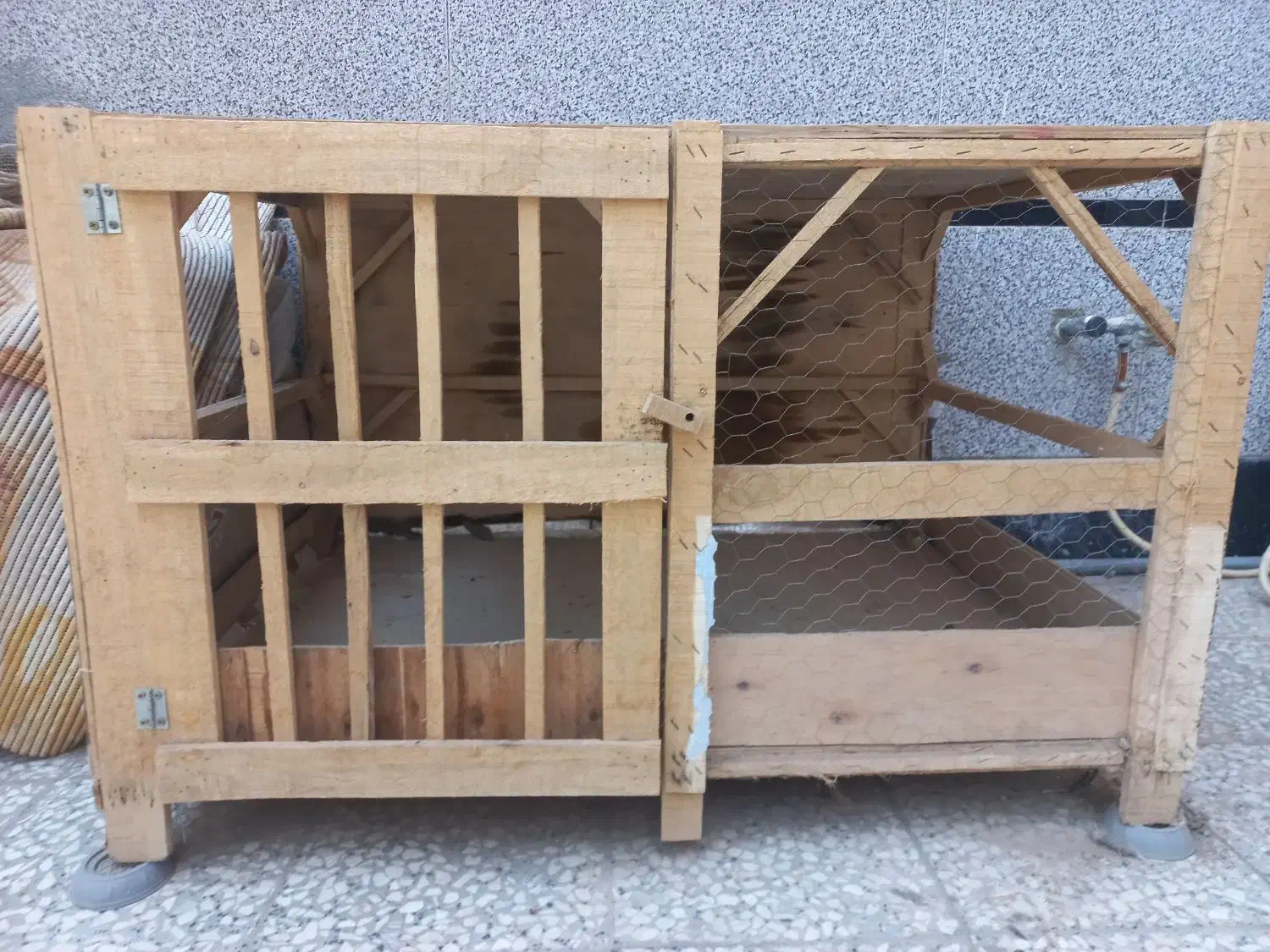 قفس چوبی بزرگ|لوازم جانبی حیوانات|قم, نخودی|دیوار