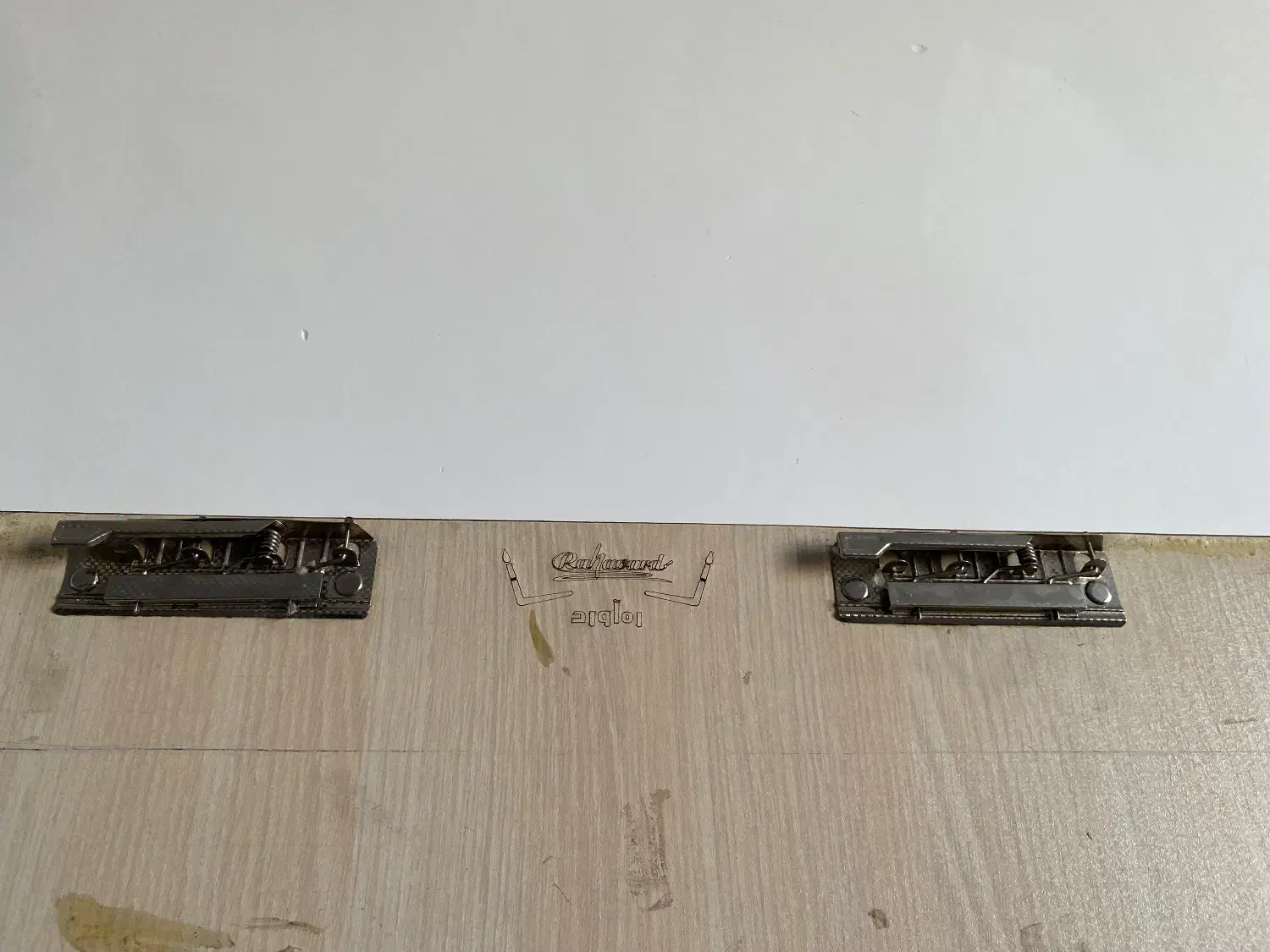 تخته شاسی ام دی اف|لوازم التحریر|کاشان, صنعت|دیوار