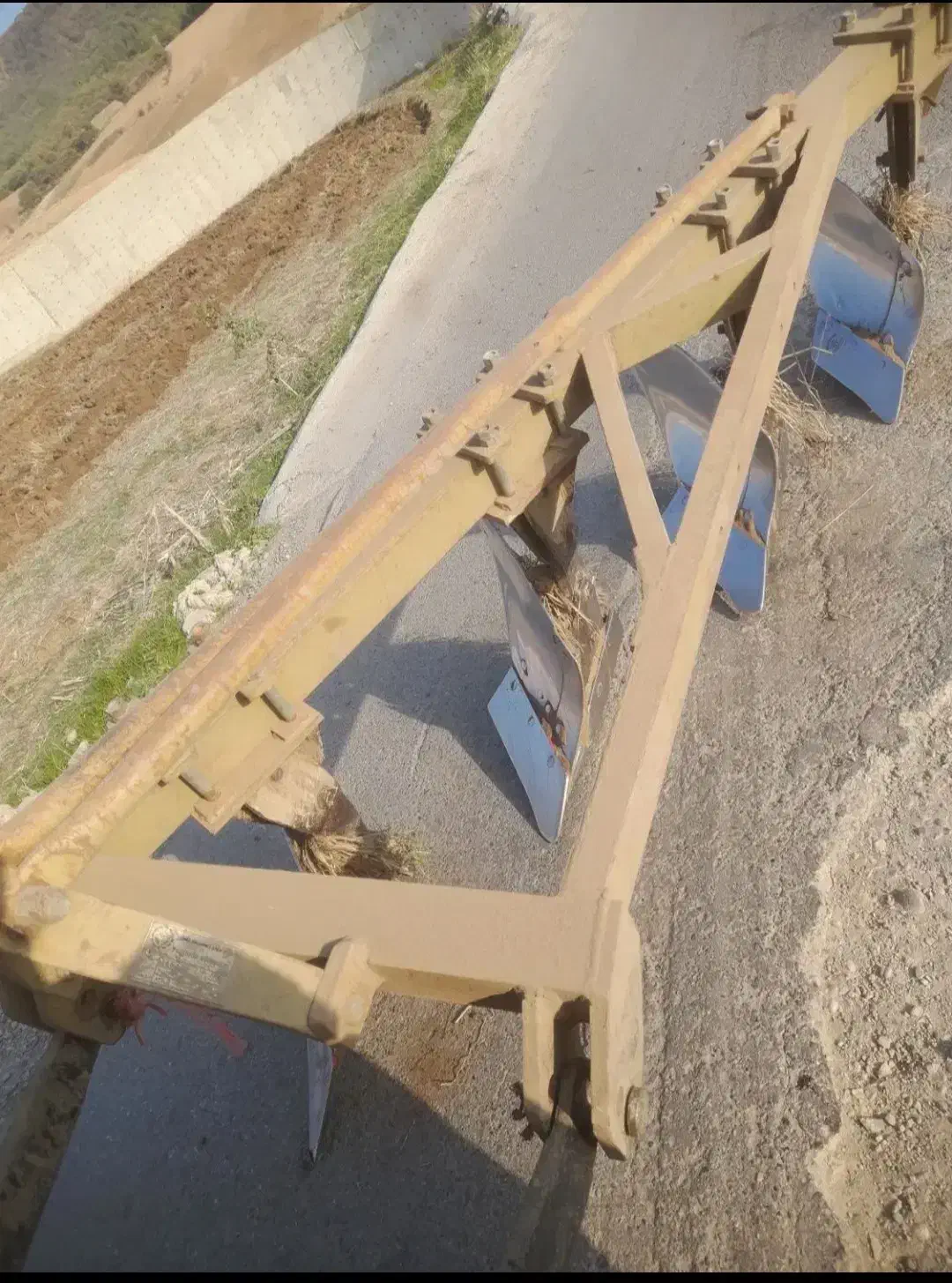 گاو آهن چهار خیش|قطعات یدکی و لوازم جانبی|خوشاب, |دیوار