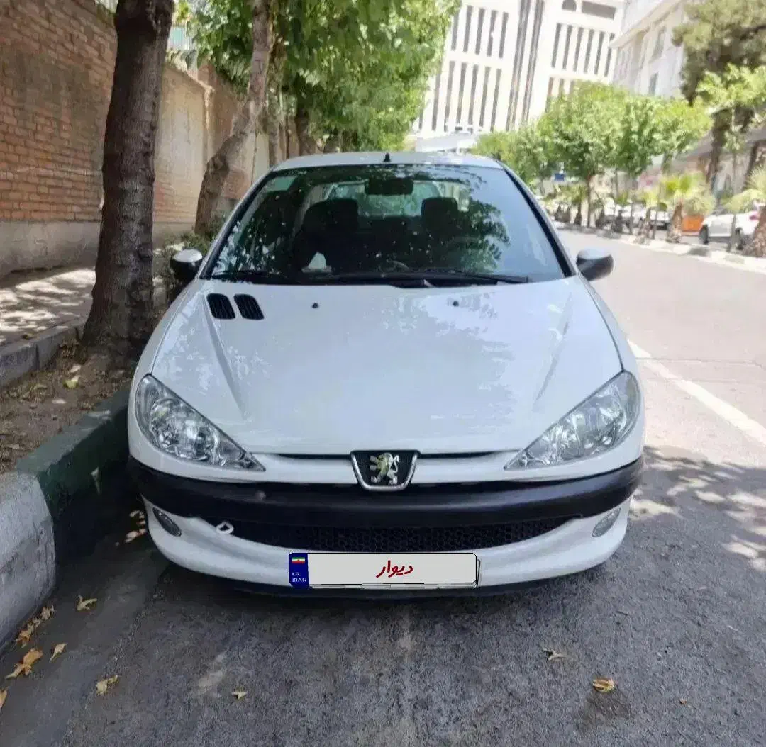 پژو 206 v8 درجه یک|خودرو سواری و وانت|جیرفت, |دیوار