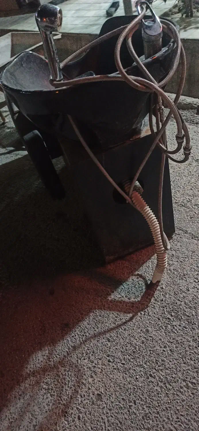 سرشور ارایشگاه|آرایشگاه و سالنهای زیبایی|لیکک, |دیوار