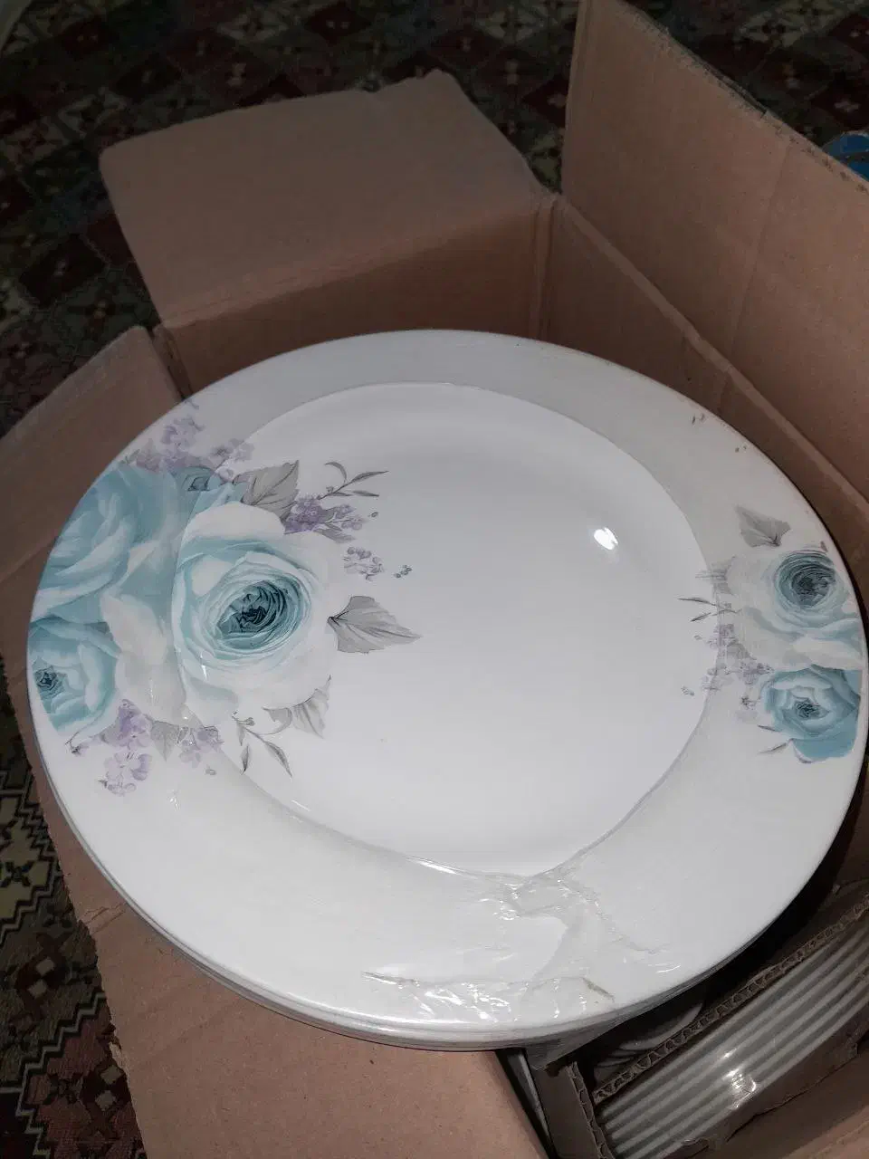 سرویس26 پارچه 18 نفره آرکوپال با قیمت5300|ظروف سرو و پذیرایی|پایین هولار, |دیوار