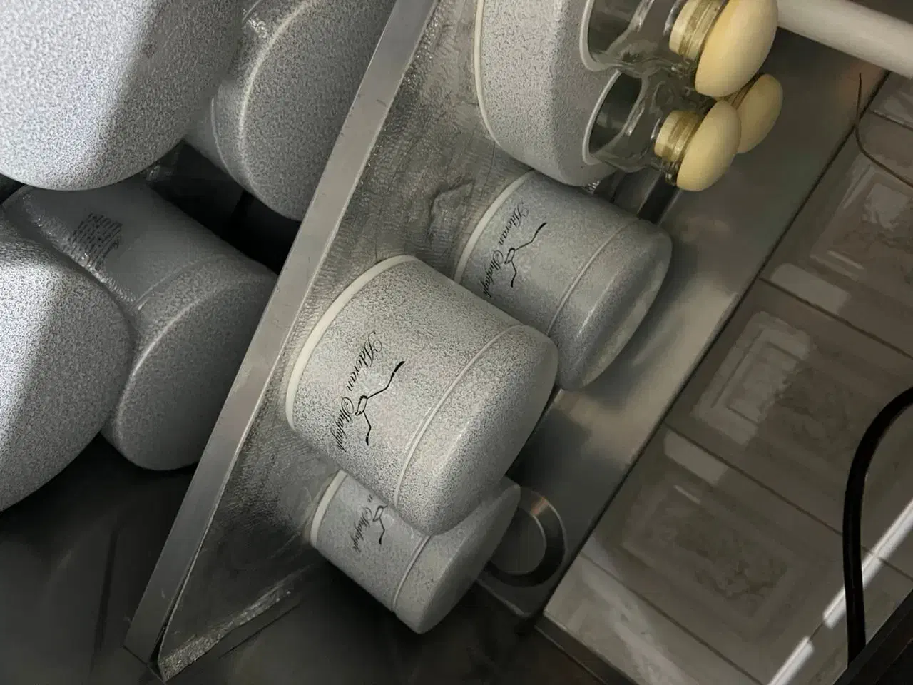 اورانوس|ظروف نگهدارنده، پلاستیکی، یک‌بارمصرف|خمینی‌شهر, |دیوار