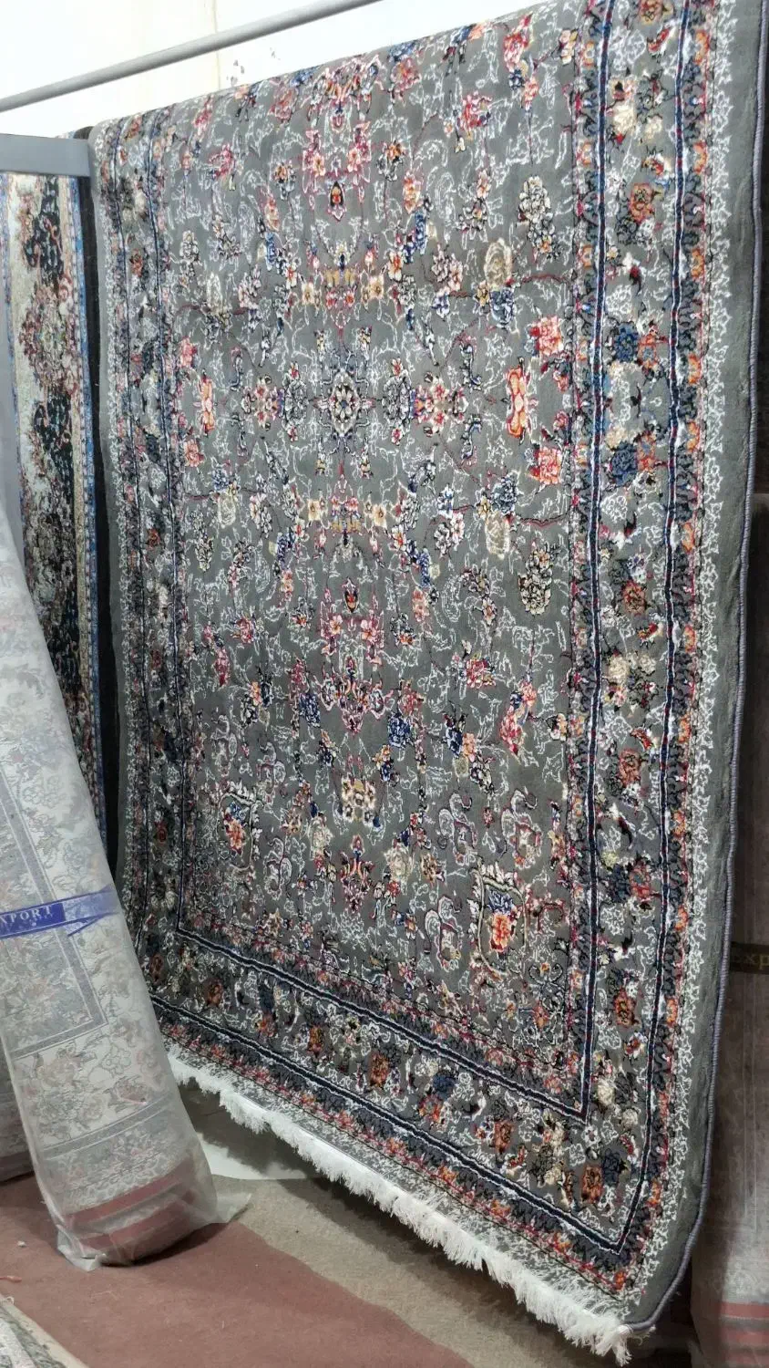 افشان طوسی چندین‌جفت ۶متری|فرش|علی‌آباد کتول, |دیوار