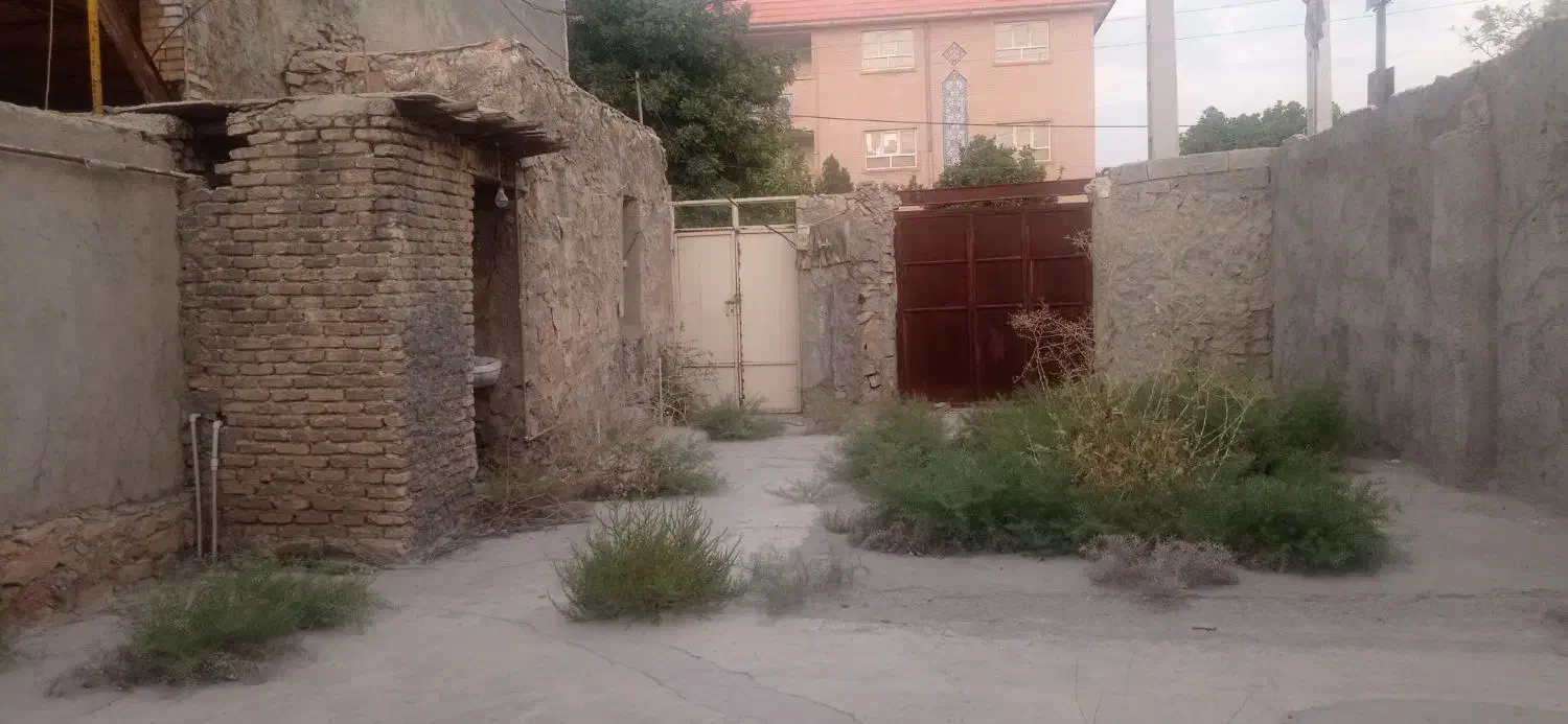 زمین تجاری خیابان سپاه|فروش زمین و ملک کلنگی|دهدشت, |دیوار