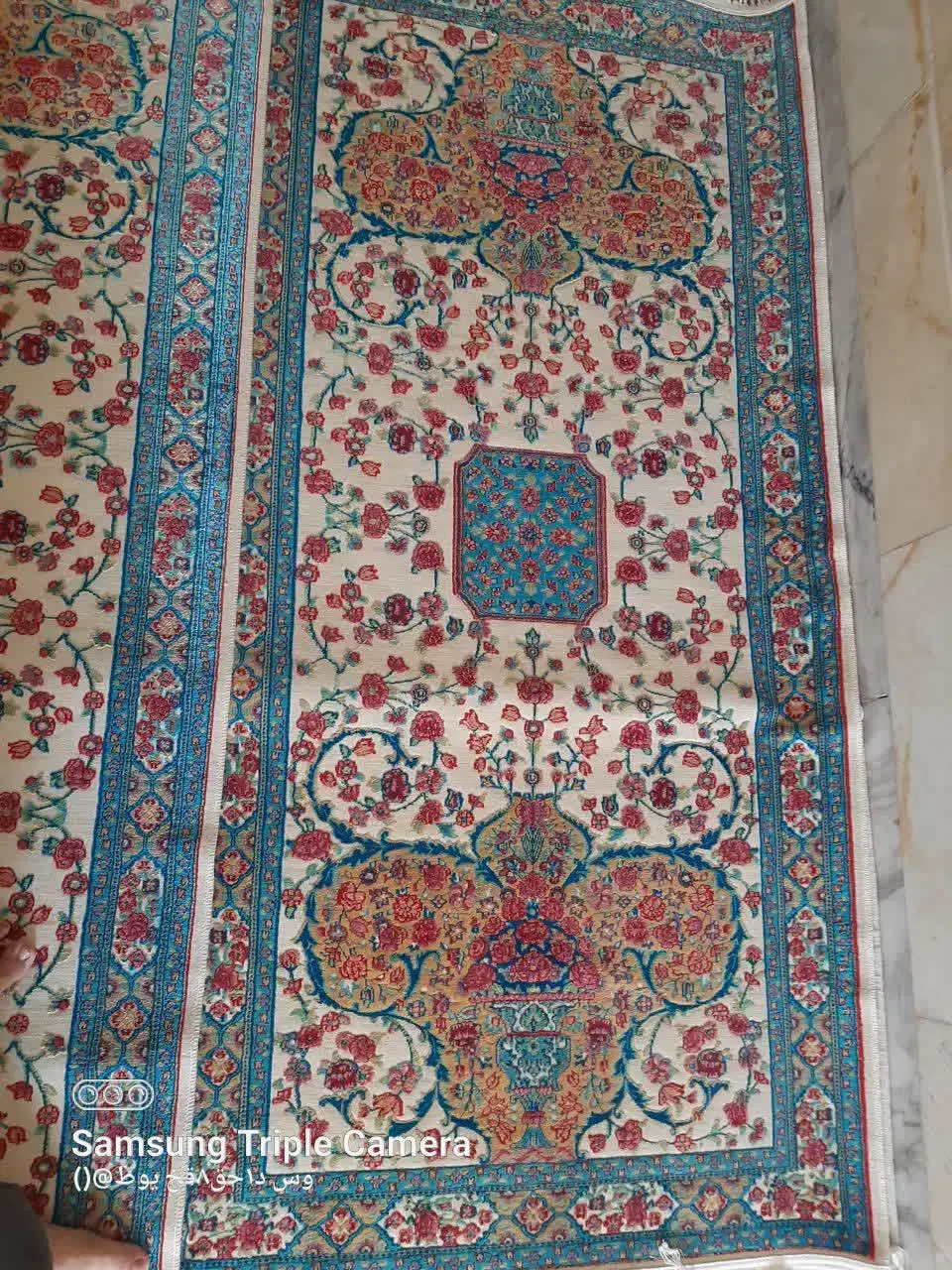 کناره و فرش اتاق کودک تمیز و سالم|فرش|ورامین, شهرک فجر|دیوار