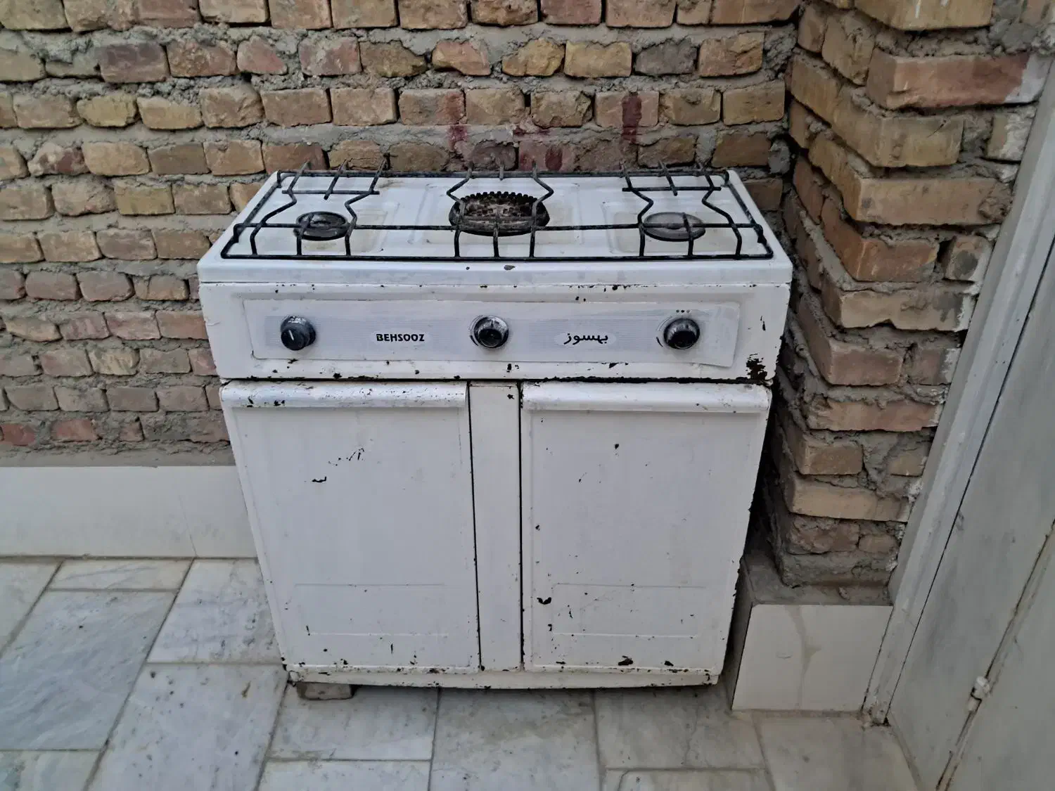 اجاق گاز فرووشی|اجاق گاز و لوازم برقی پختوپز|سراوان, |دیوار