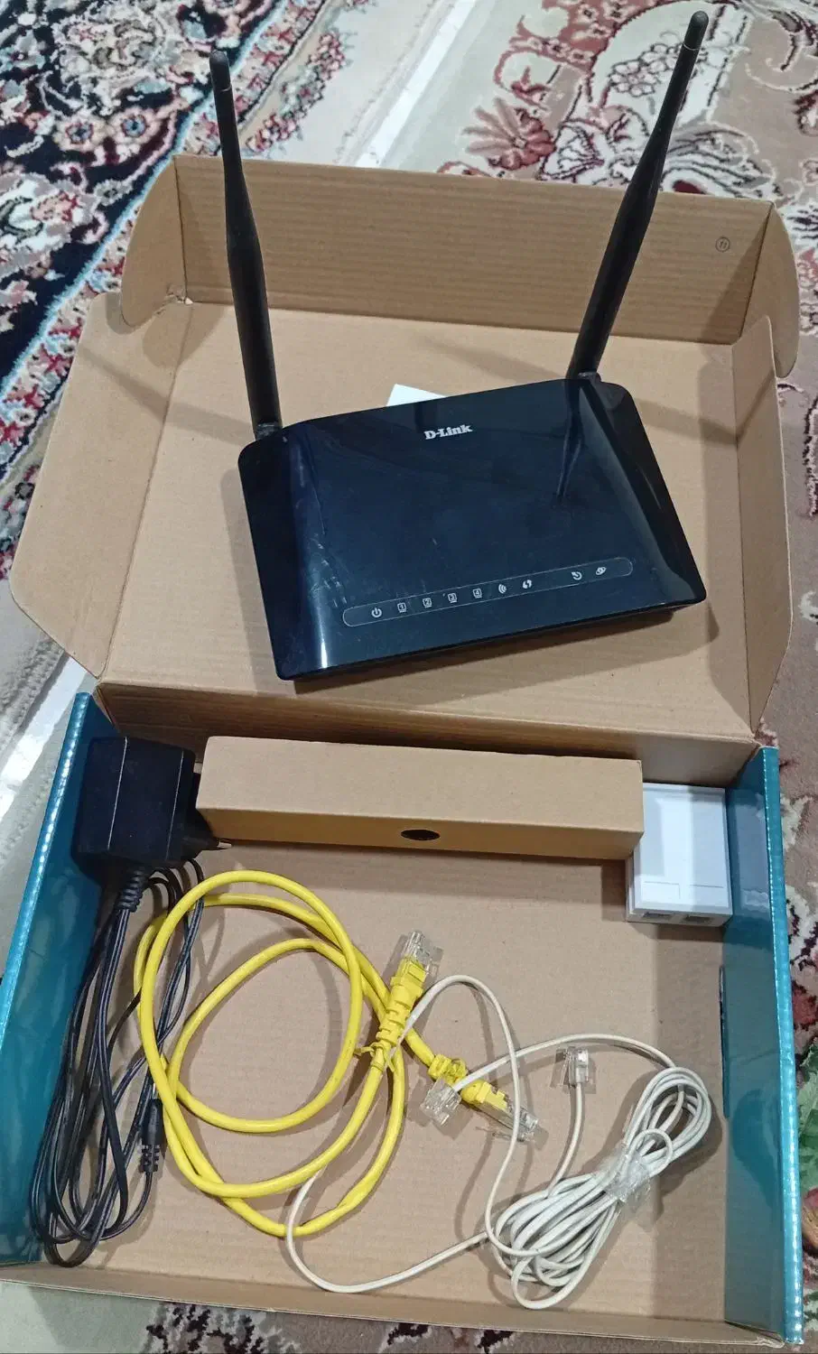 مودم دی لینک تمیز و کم کار|مودم و تجهیزات شبکه|شاهینشهر, نظامی|دیوار